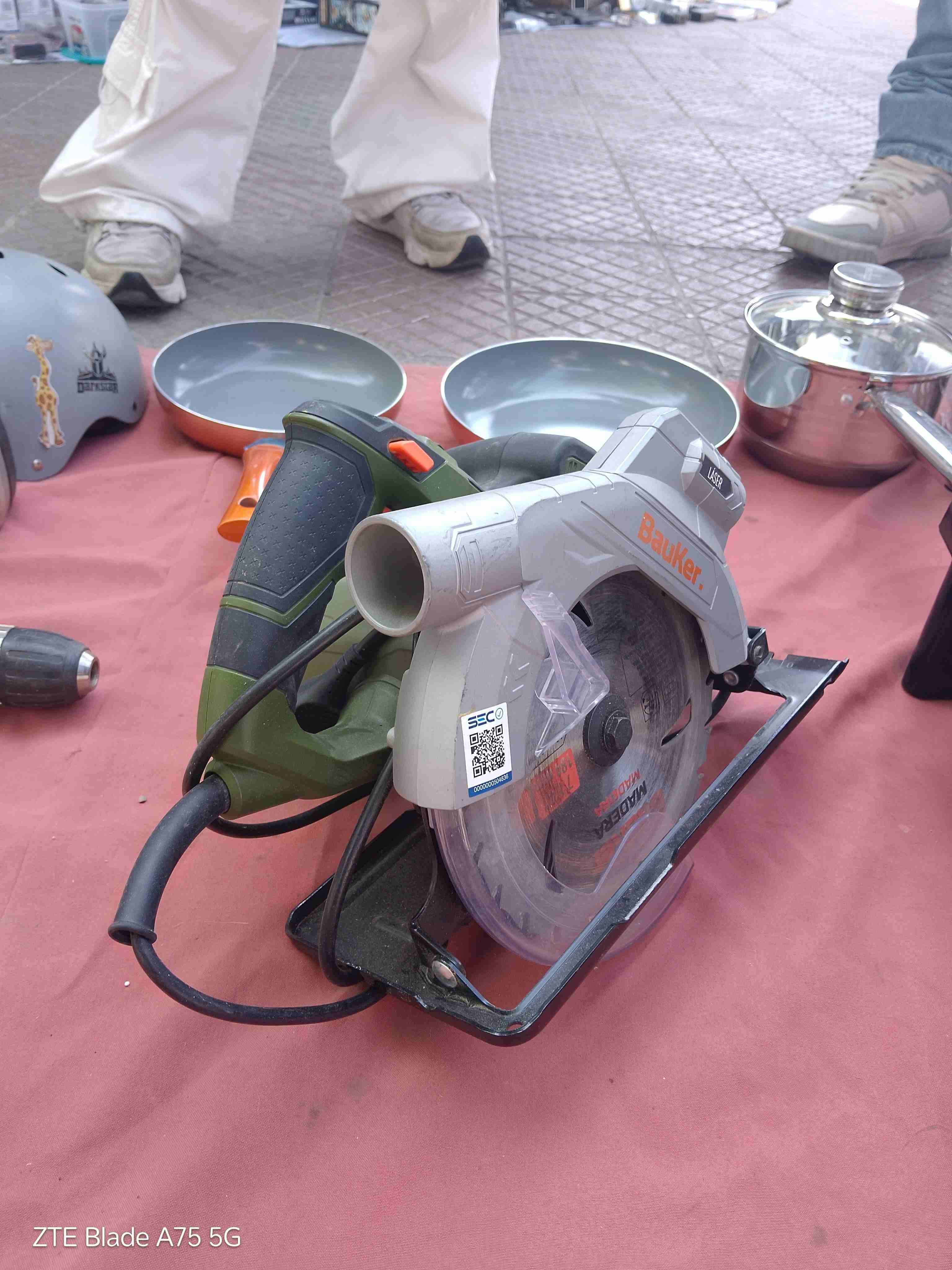 Sierra circular Bauker nueva - miniatura 3