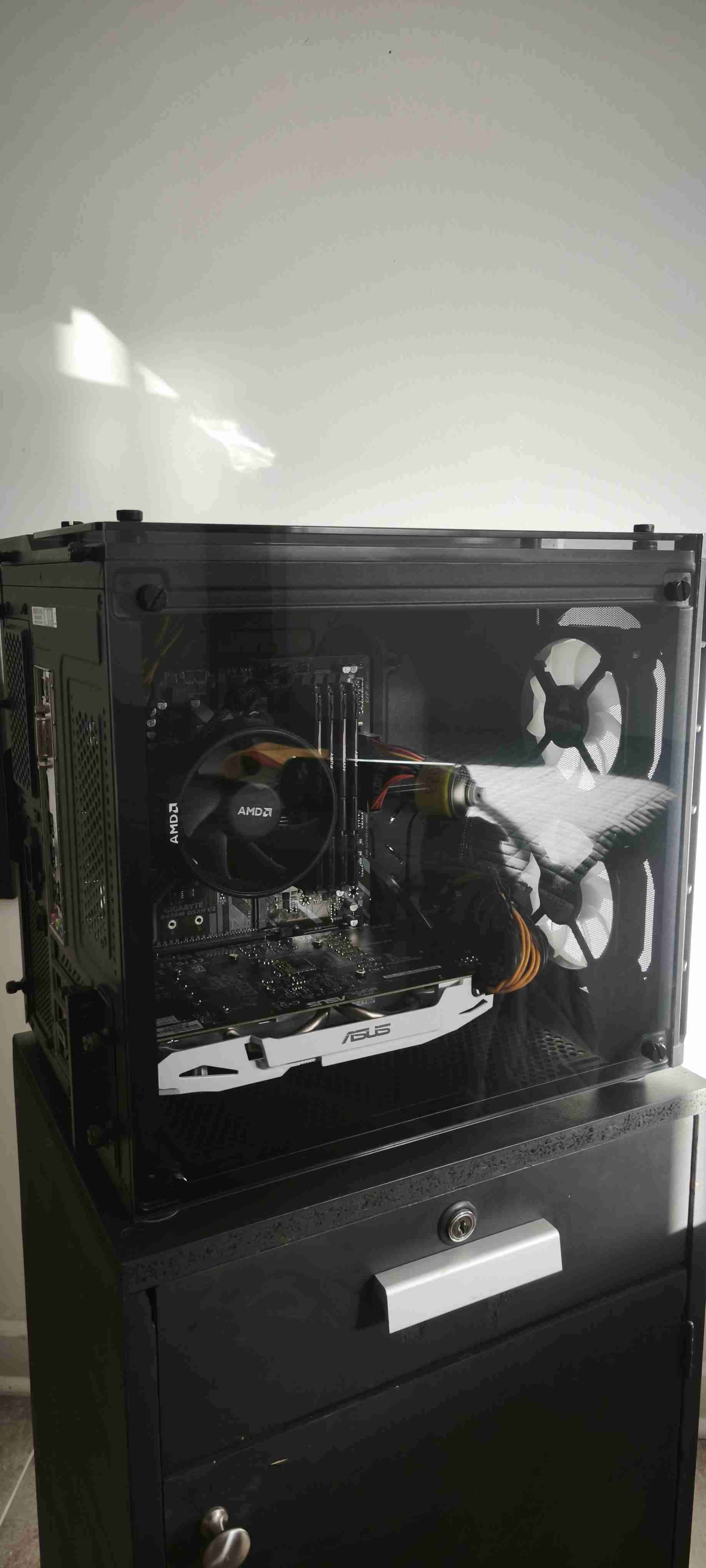 PC DE ESCRITORIO ( GAMER Y DISEÑO)