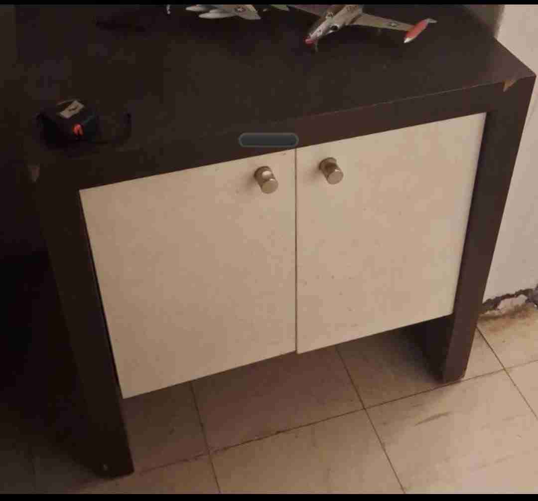 Mueble multiuso Mesa blanca y café oscuro