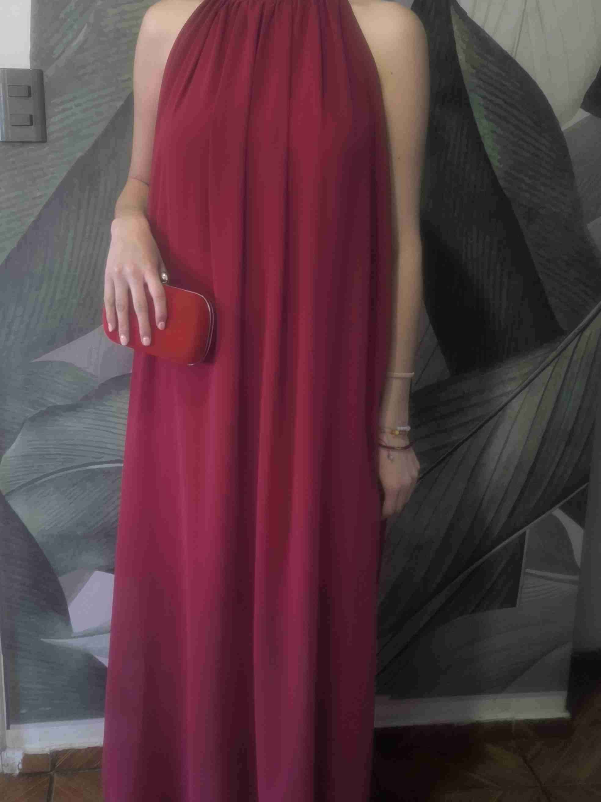 Vestido largo rojo elegante