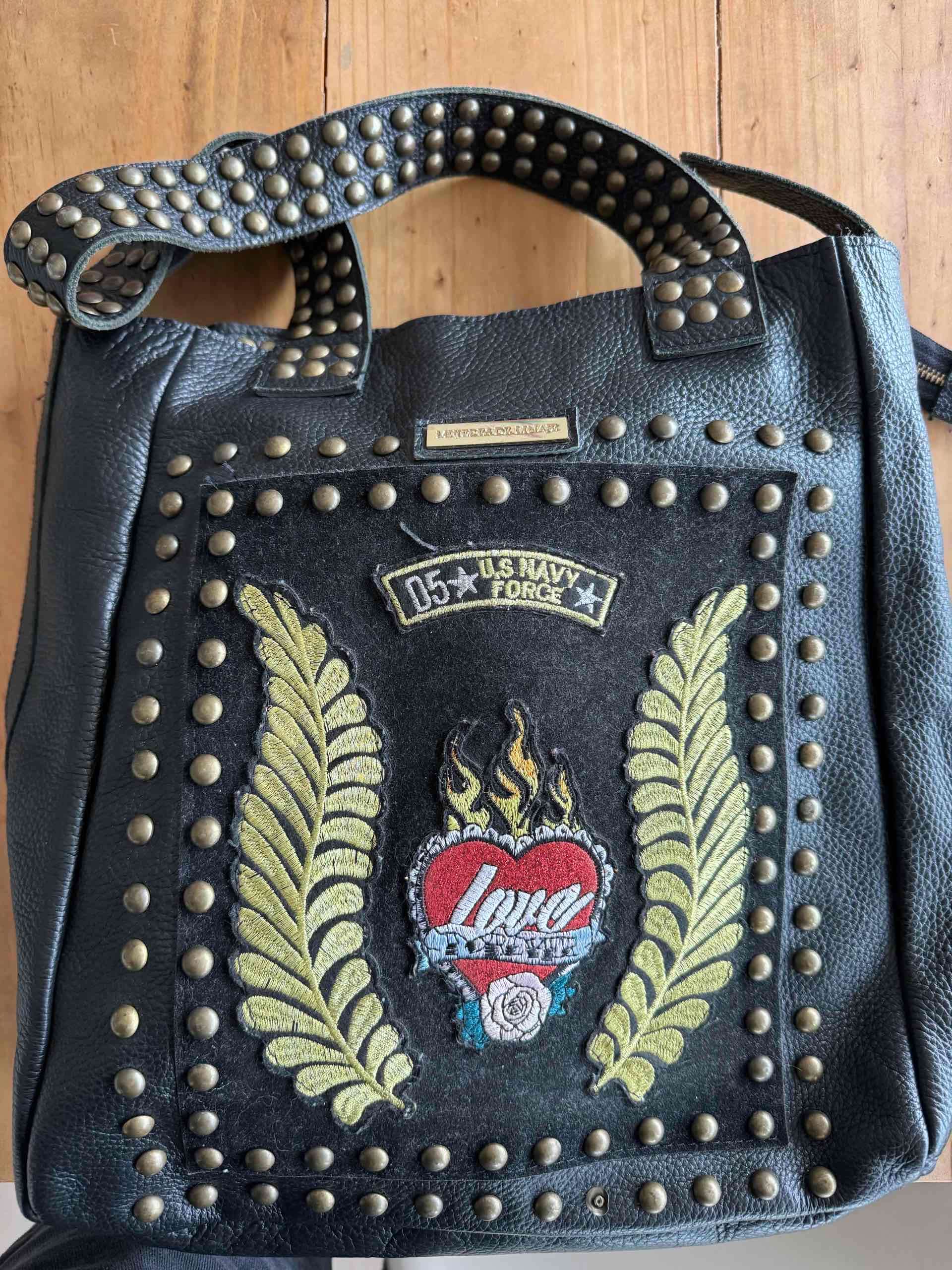 Cartera cuero  Argentino
