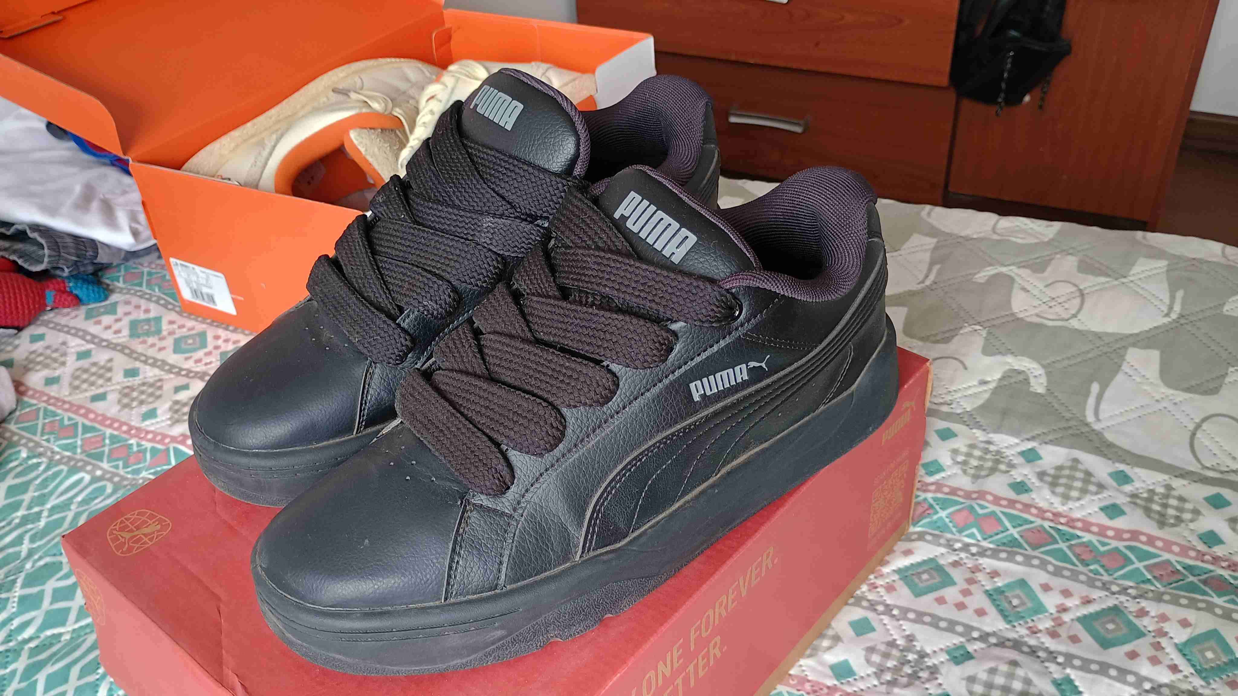 Zapatillas Puma negras usadas