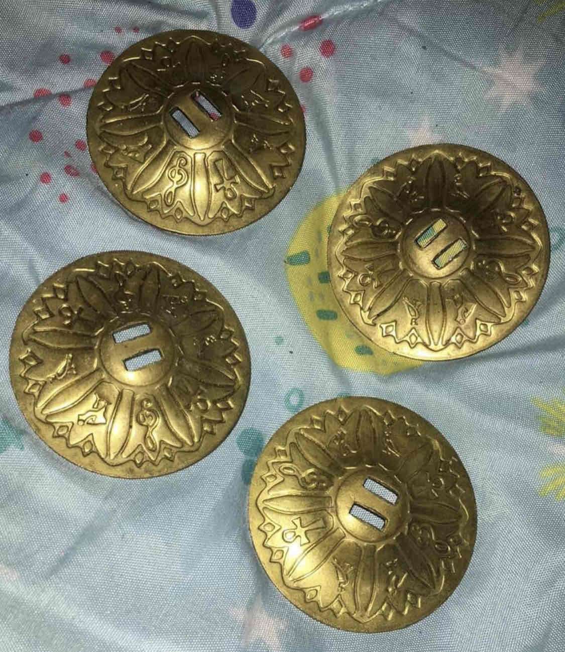 Crótalos de latón bronce con funda - miniatura 3