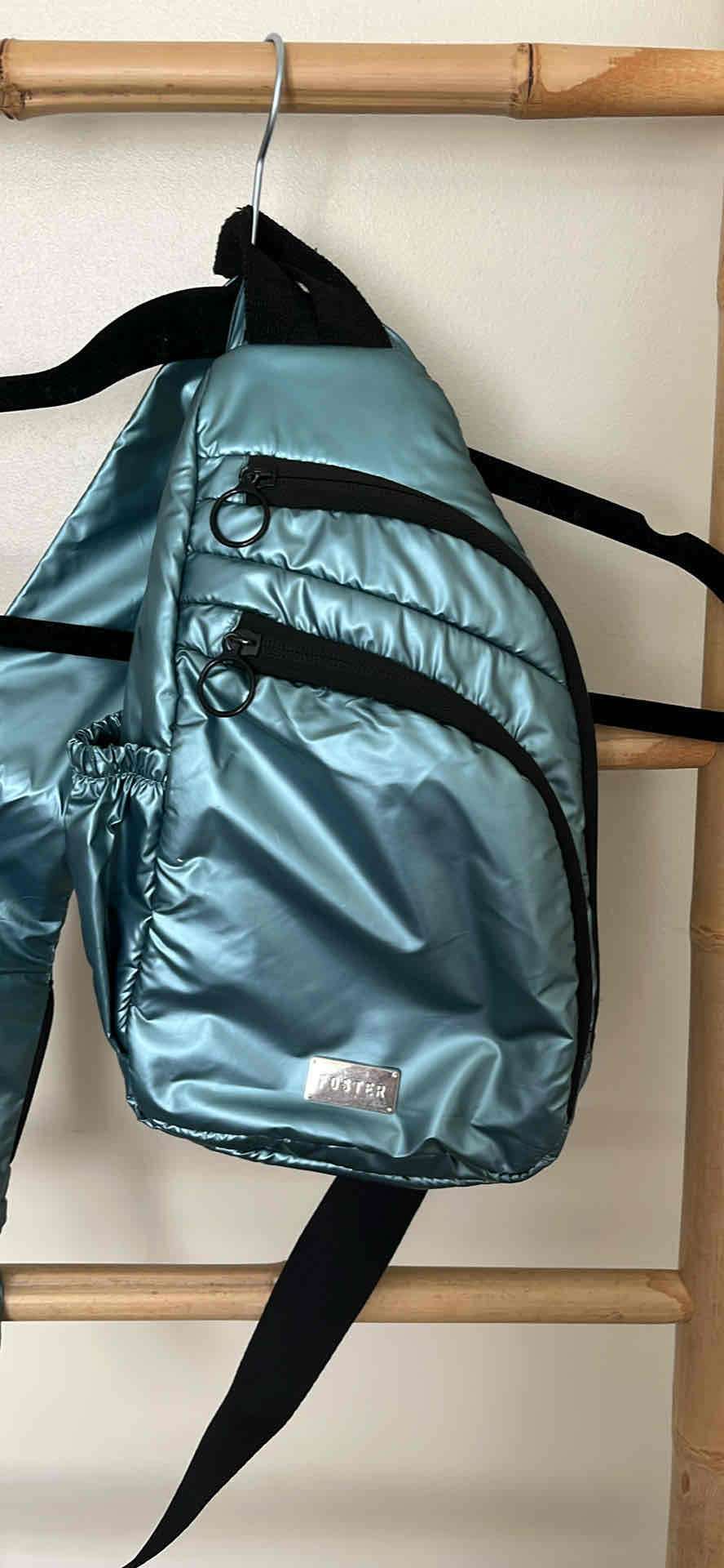 Mochila cruzada azul metálico FOSTER