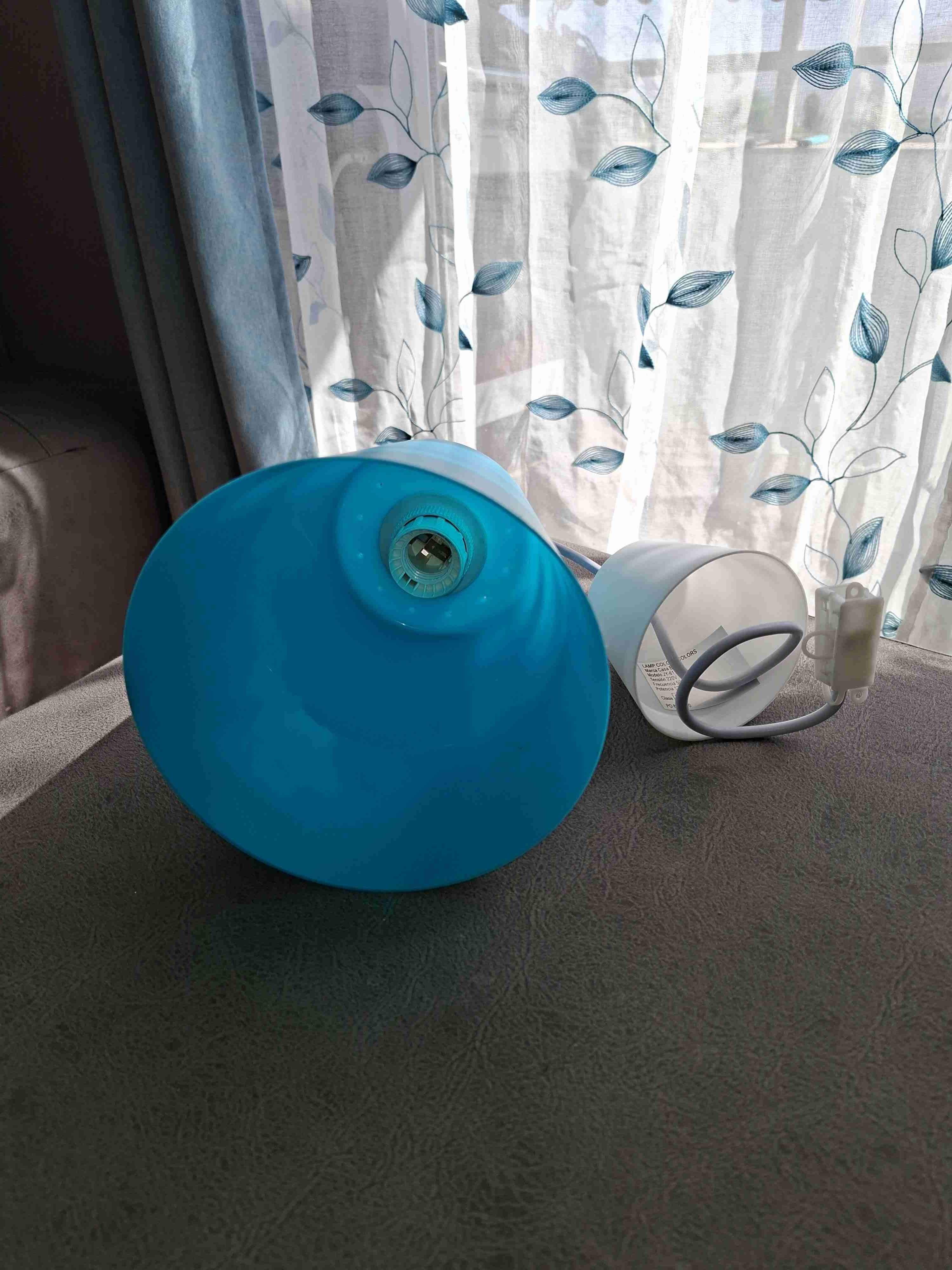 Lámparas colgantes roja y celeste - miniatura 2