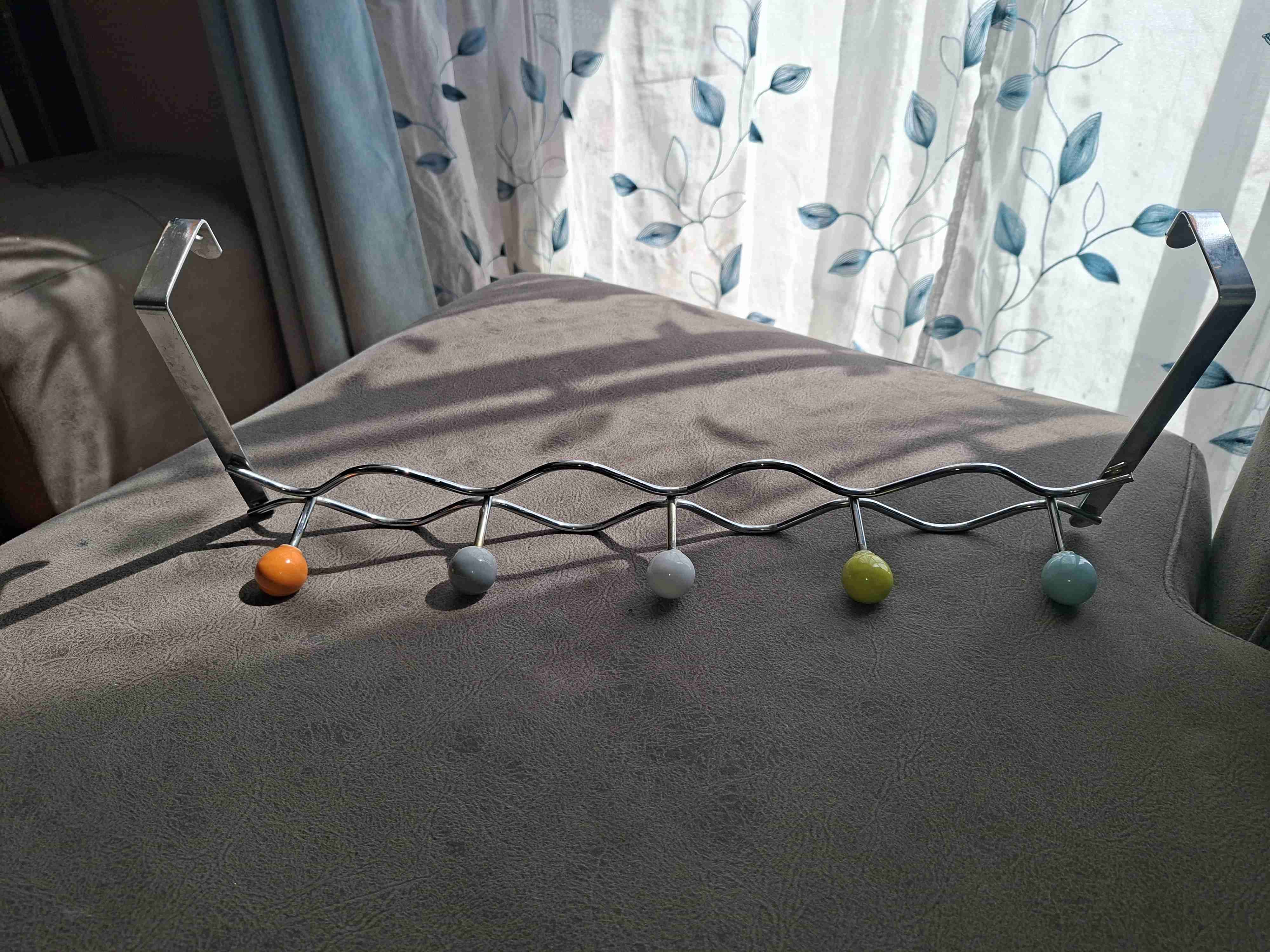 Percha sobre puerta - miniatura 3