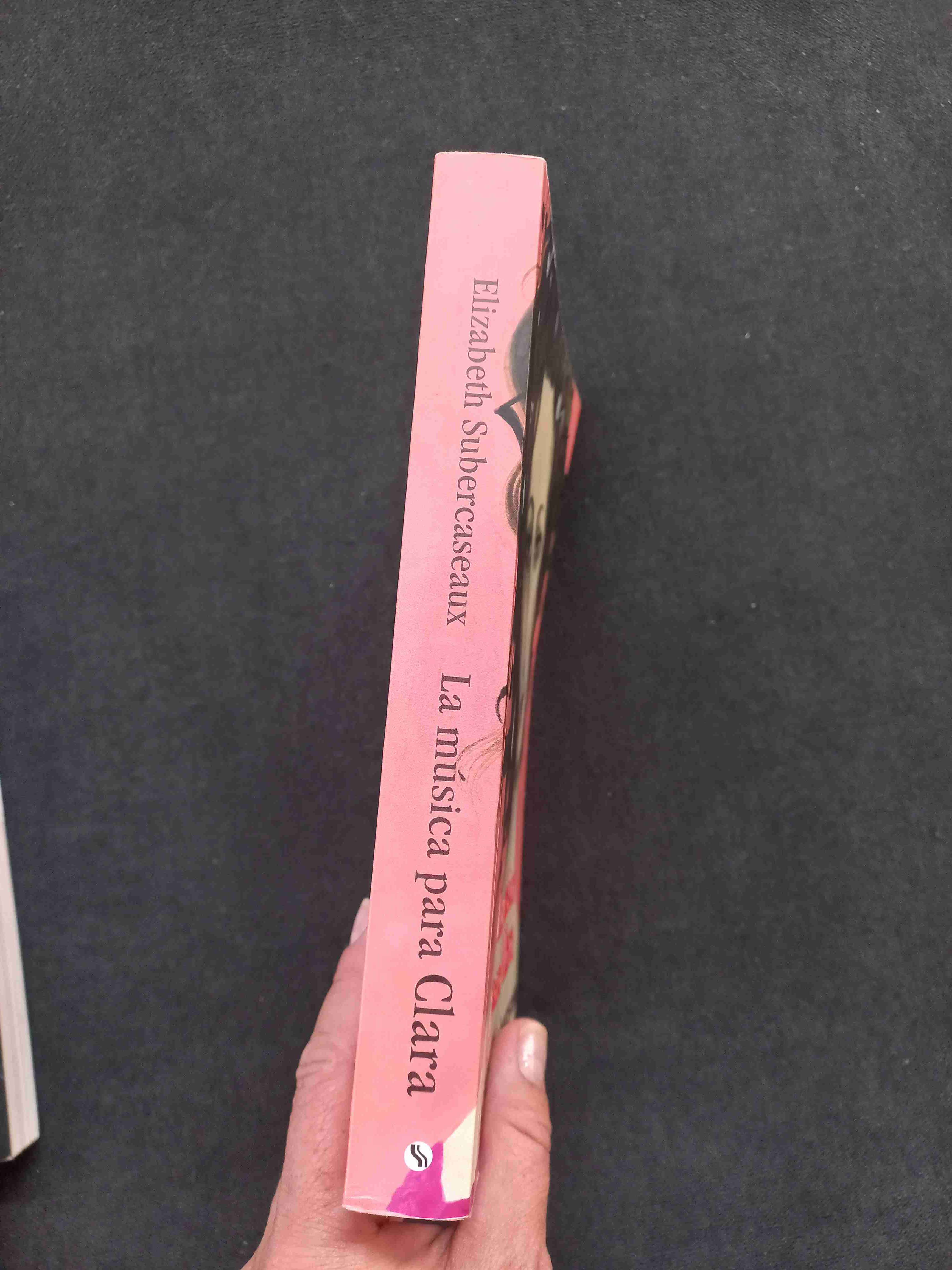 Libro 'La música para Clara' - miniatura 3