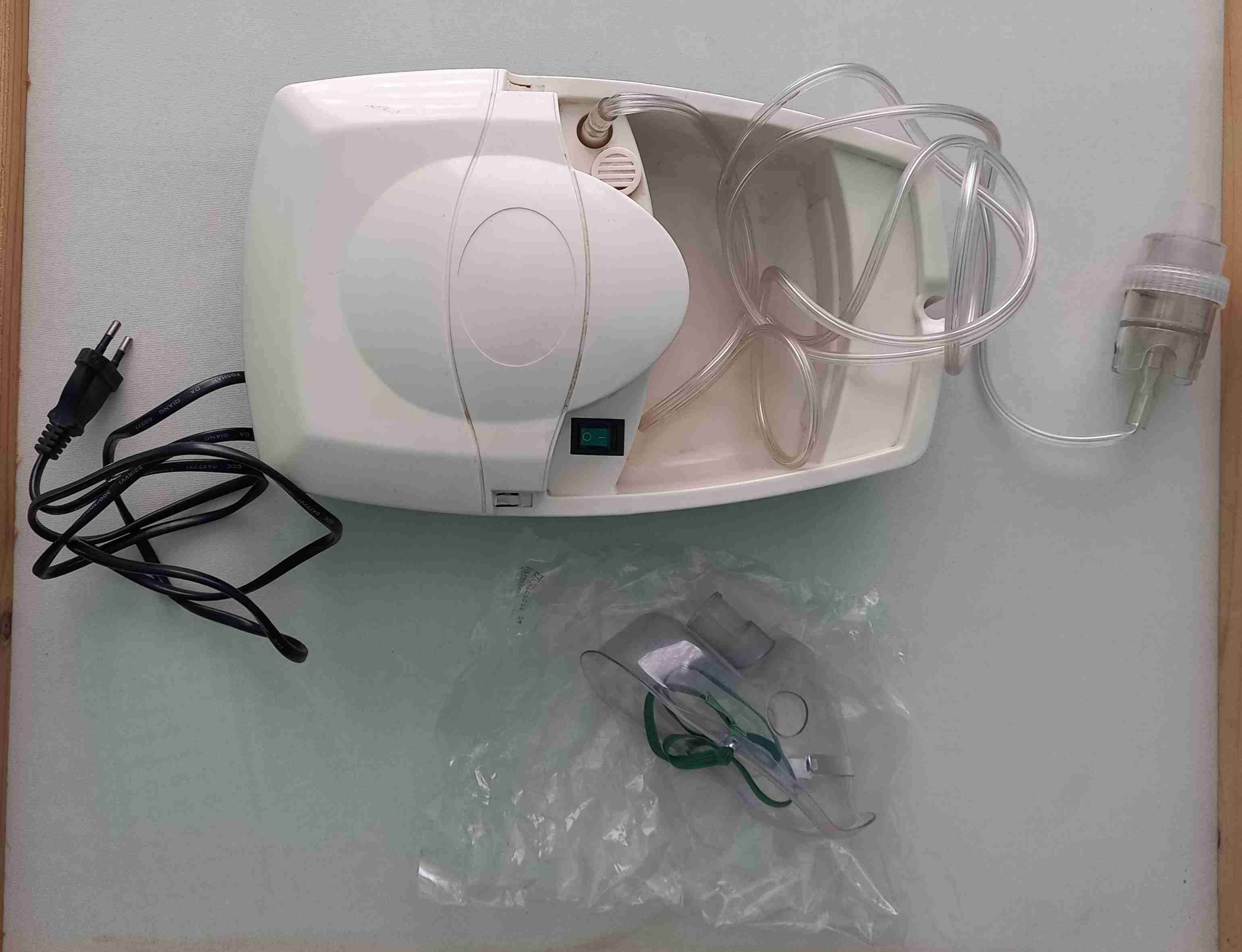 Nebulizador  portátil, electrico. - miniatura 2