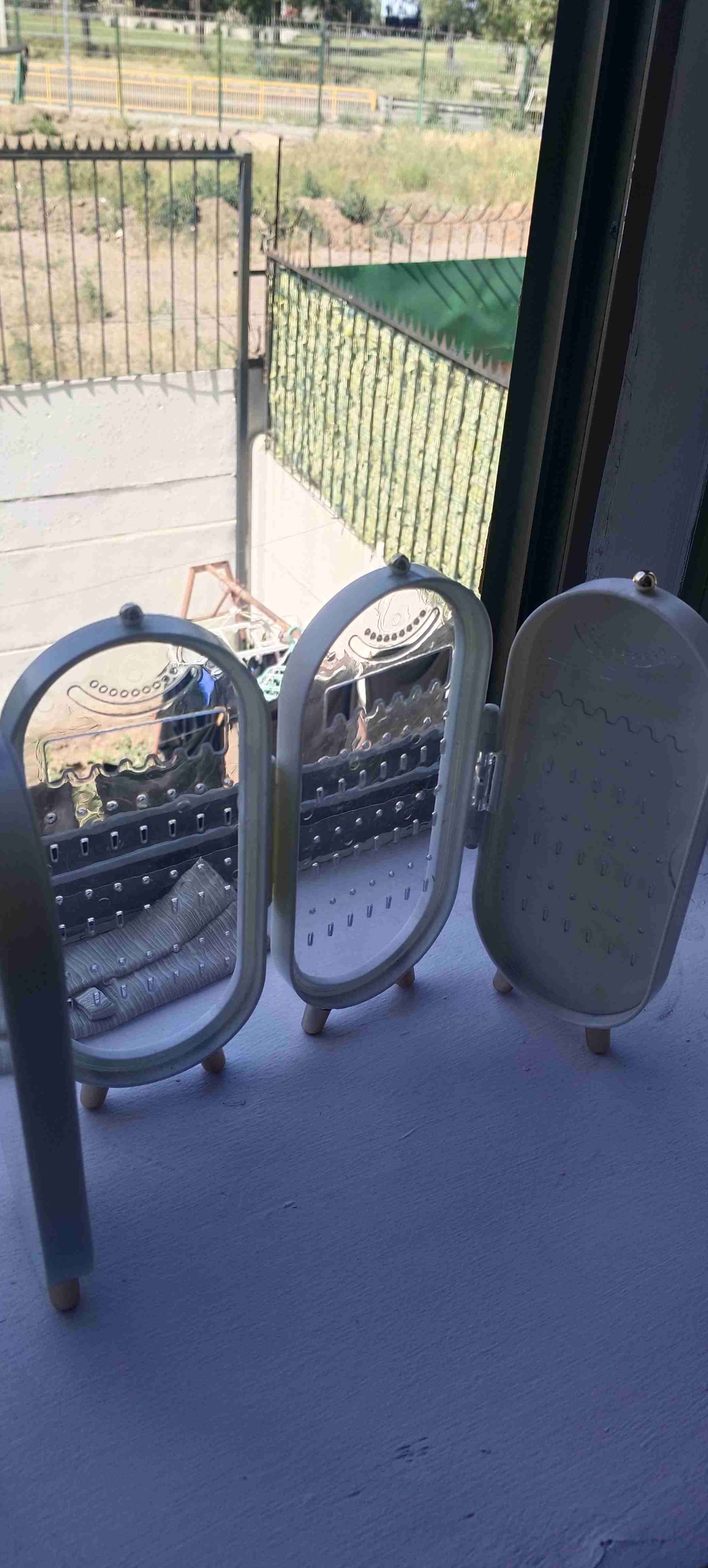 Organizador de maquillaje blanco - miniatura 2