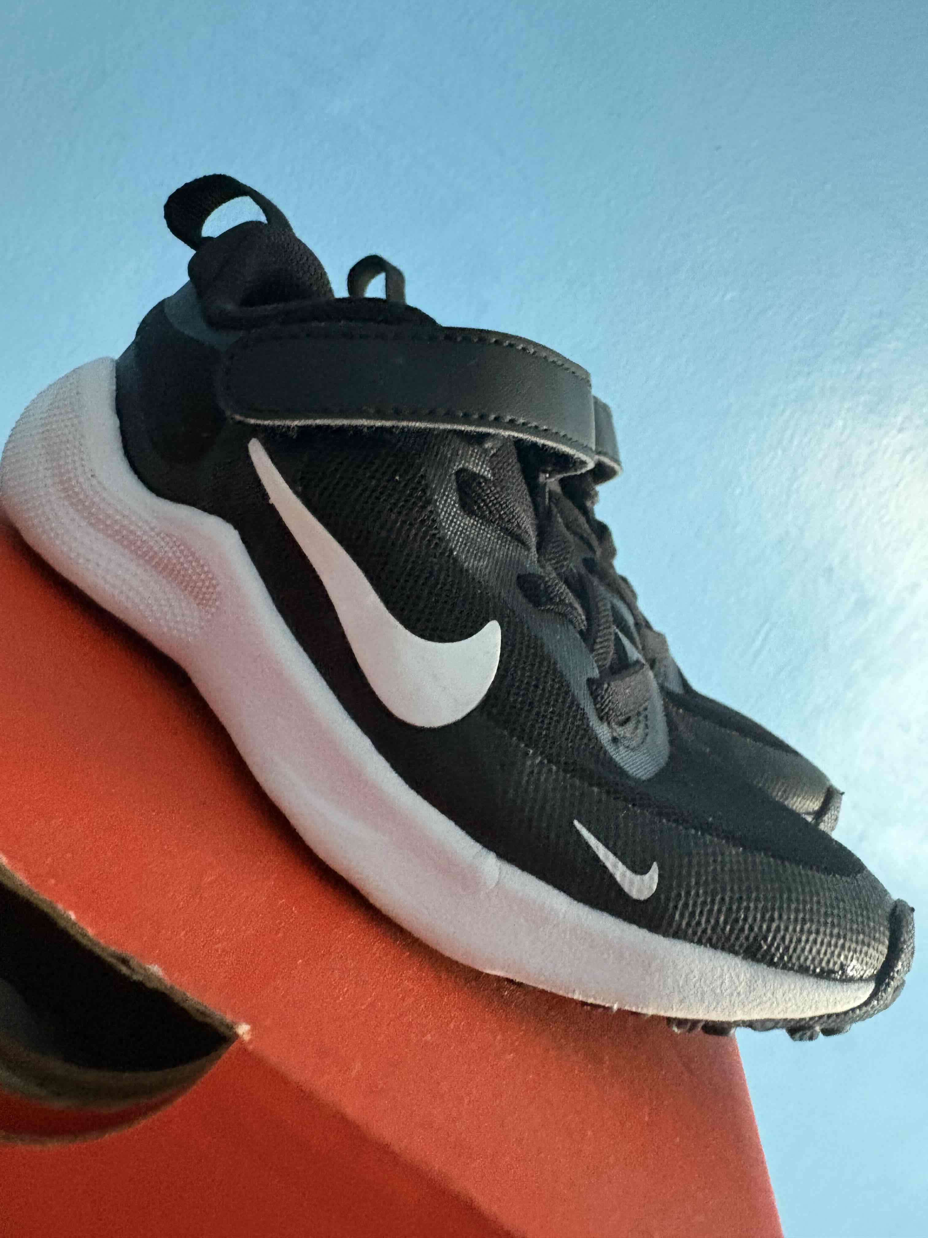 Zapatillas negras unisex talla 25 Nike