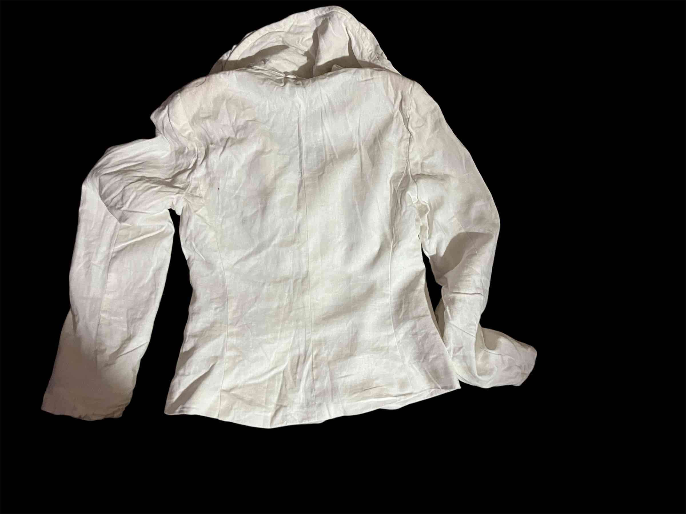 Blazer blanco con cuello fruncido - miniatura 5