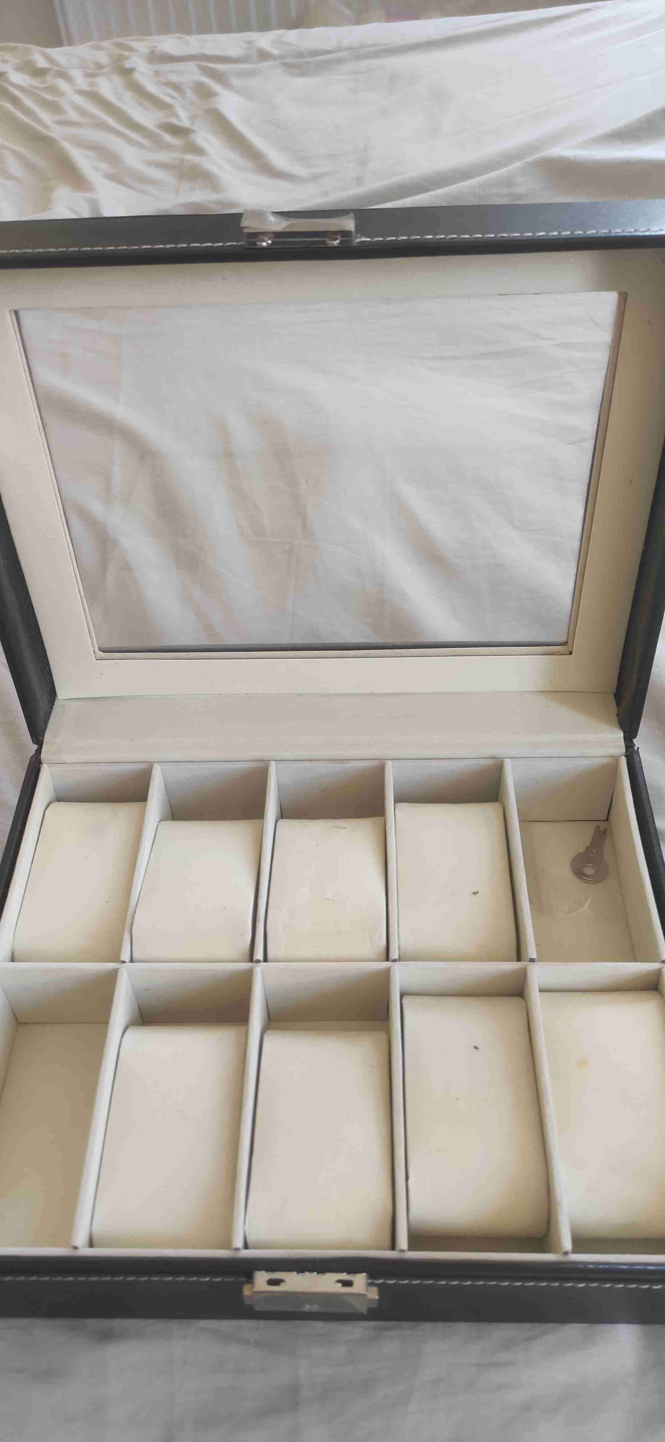 Caja organizadora para relojes