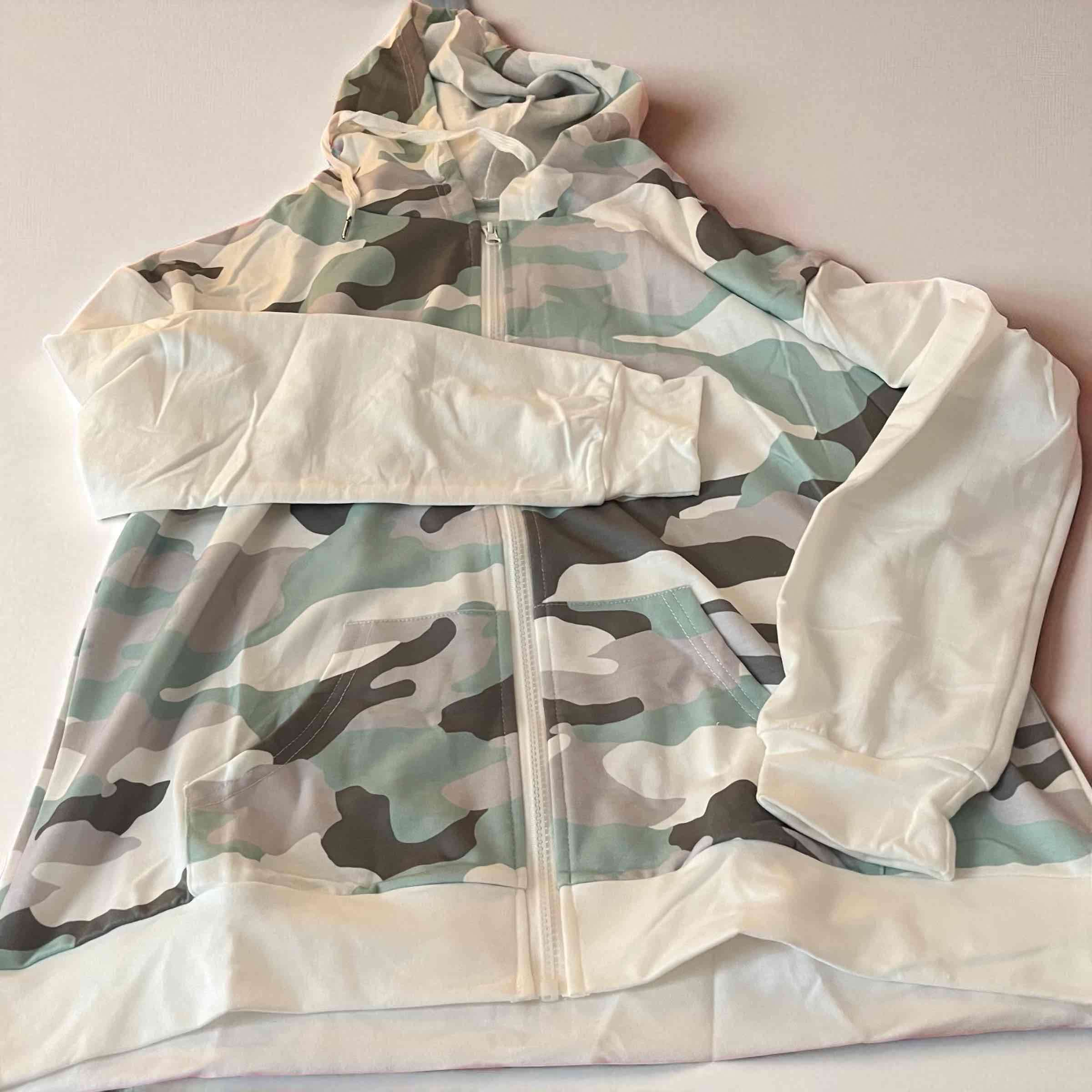 Polerón camuflado con capucha - miniatura 2