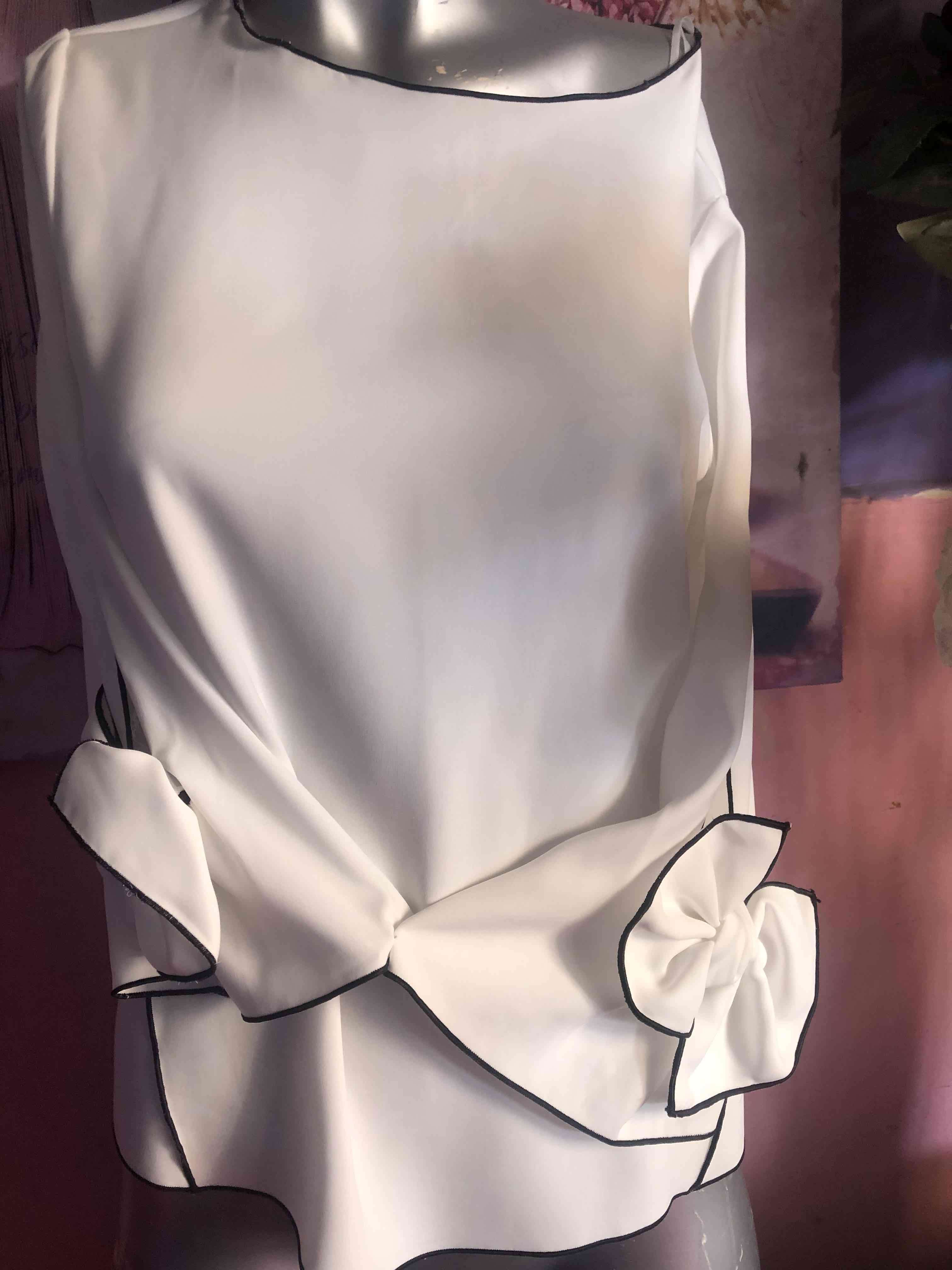 Blusa blanca Zara con detalles - miniatura 2