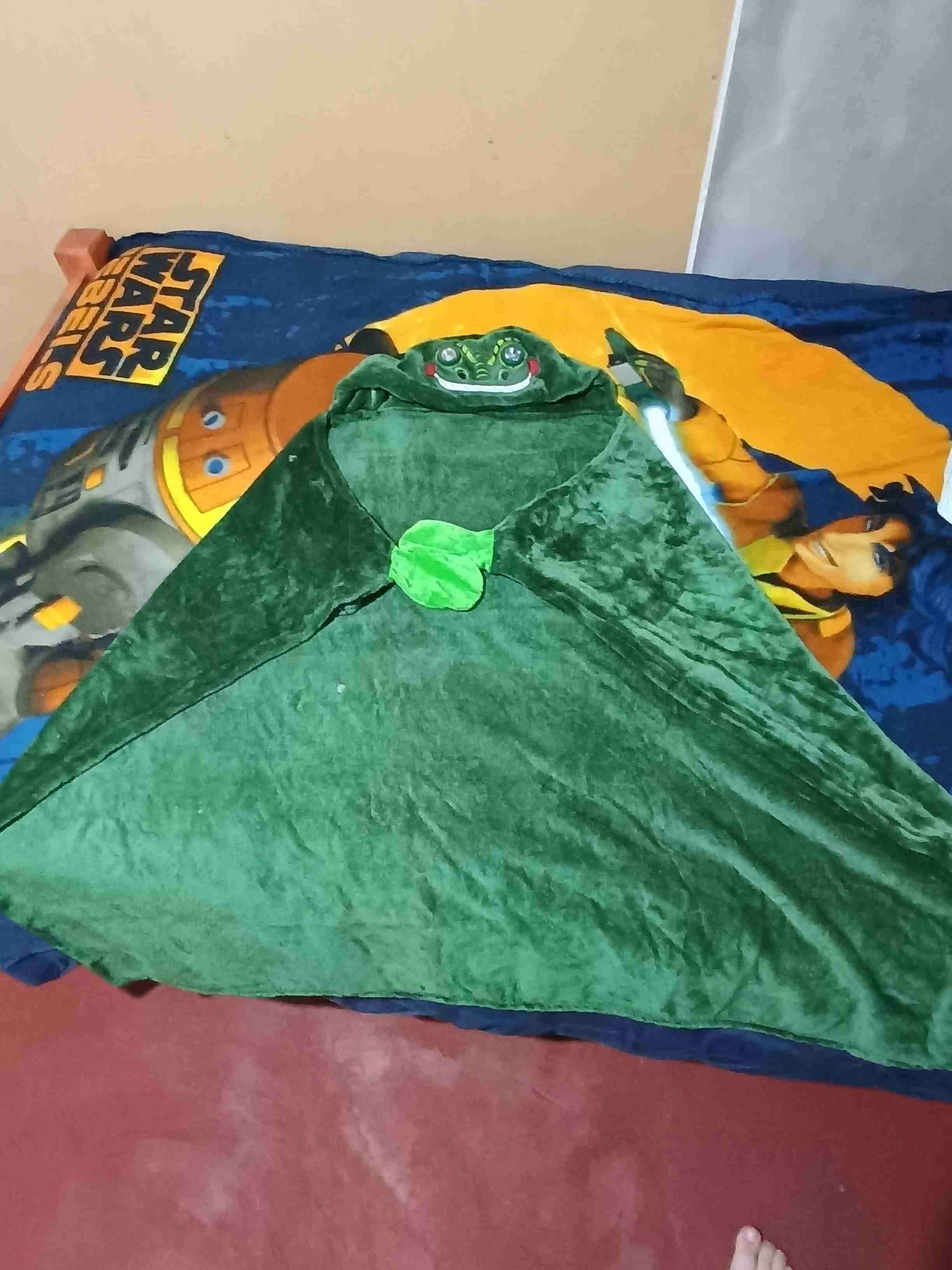 Bata con capucha de dinosaurio - miniatura 2