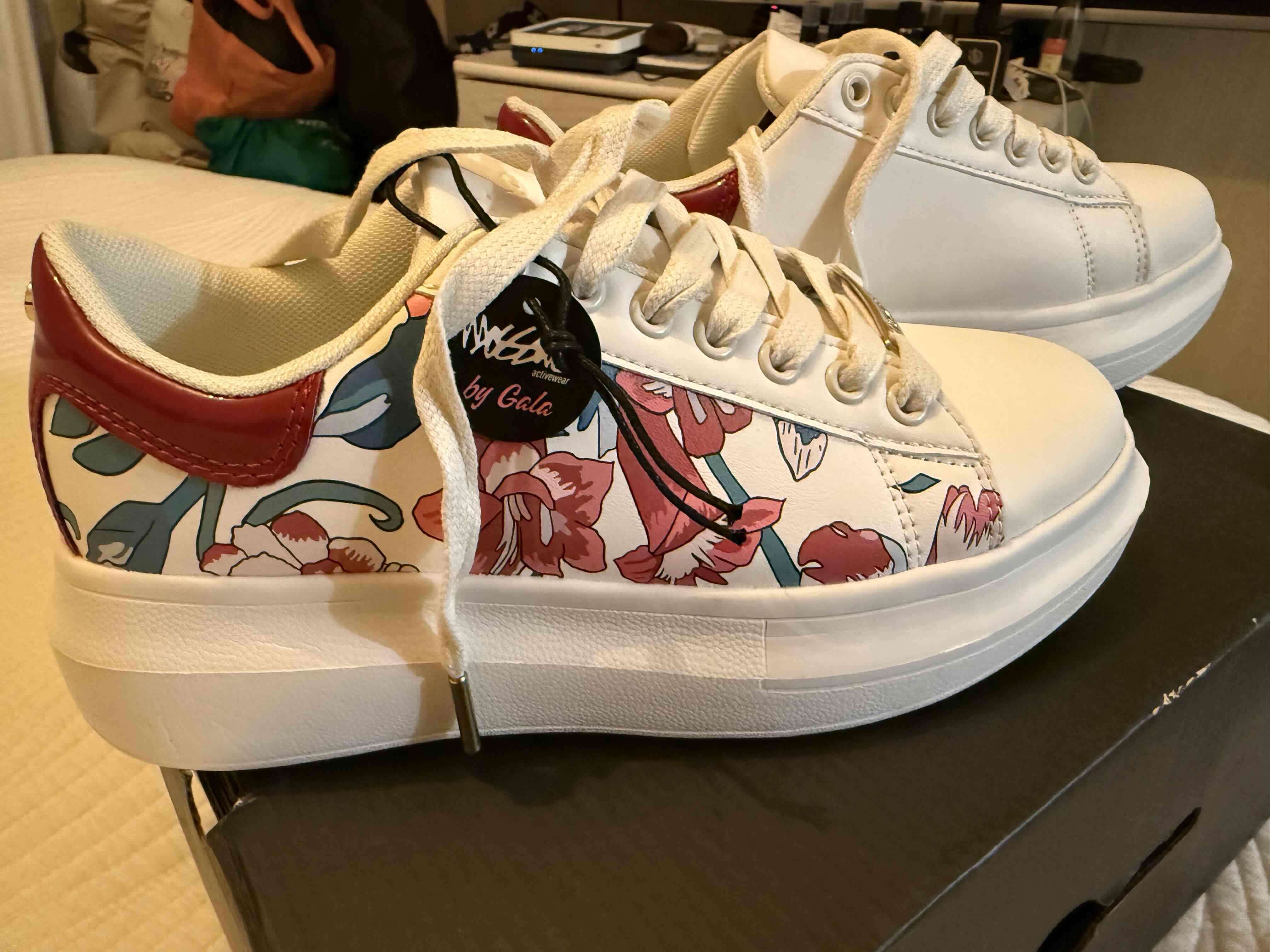 Zapatillas blancas Mossimo Talla 36