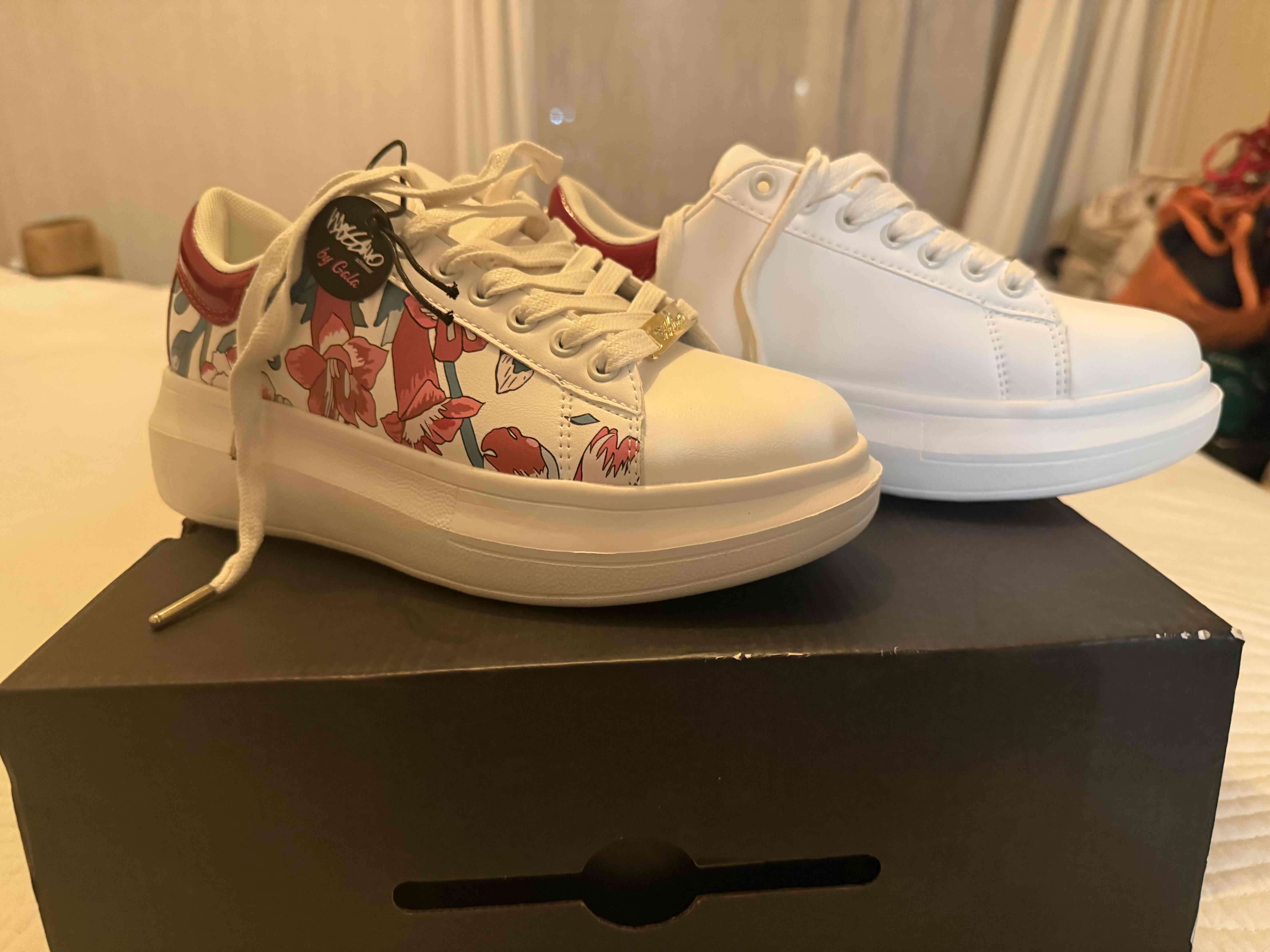 Zapatillas blancas Mossimo Talla 36 - miniatura 4