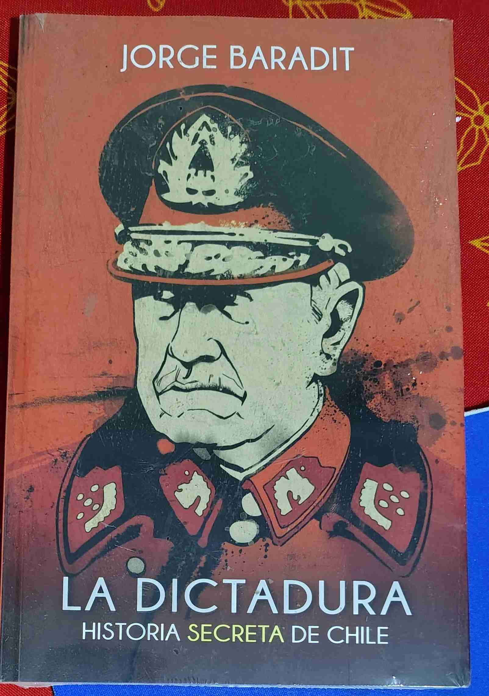Libro La Dictadura de Jorge Baradit