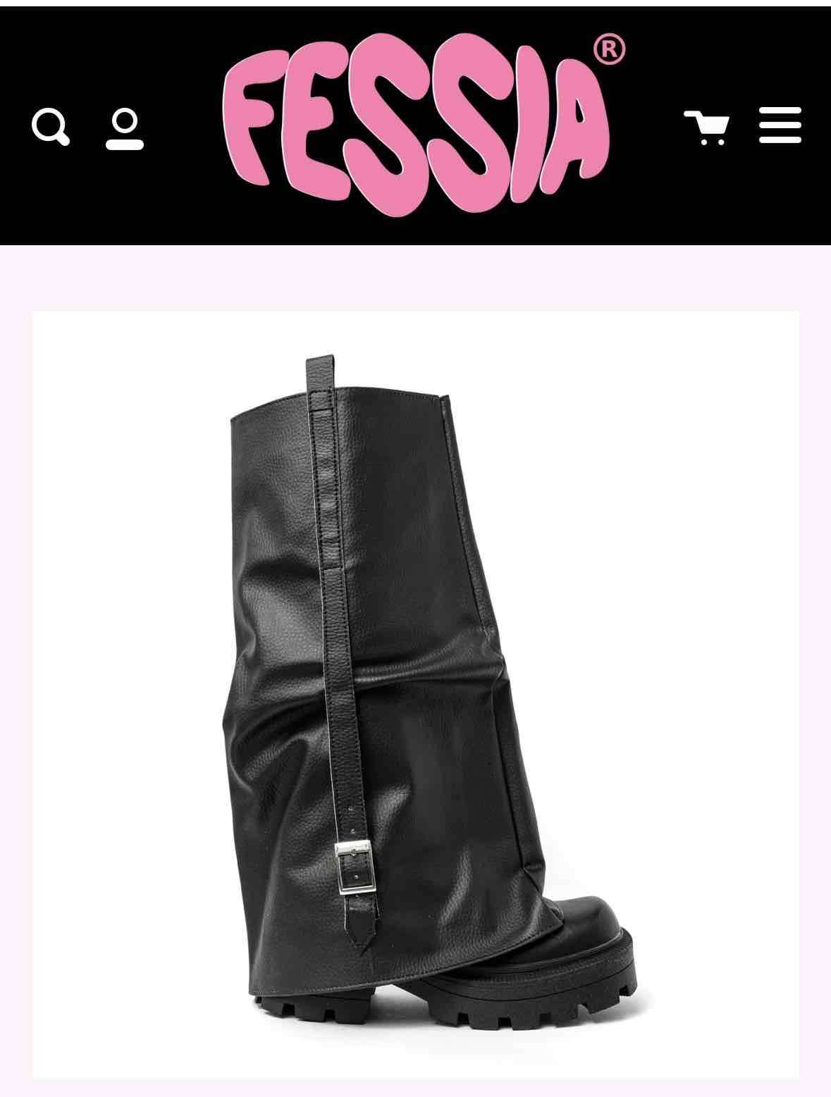 Botas de cuero negro