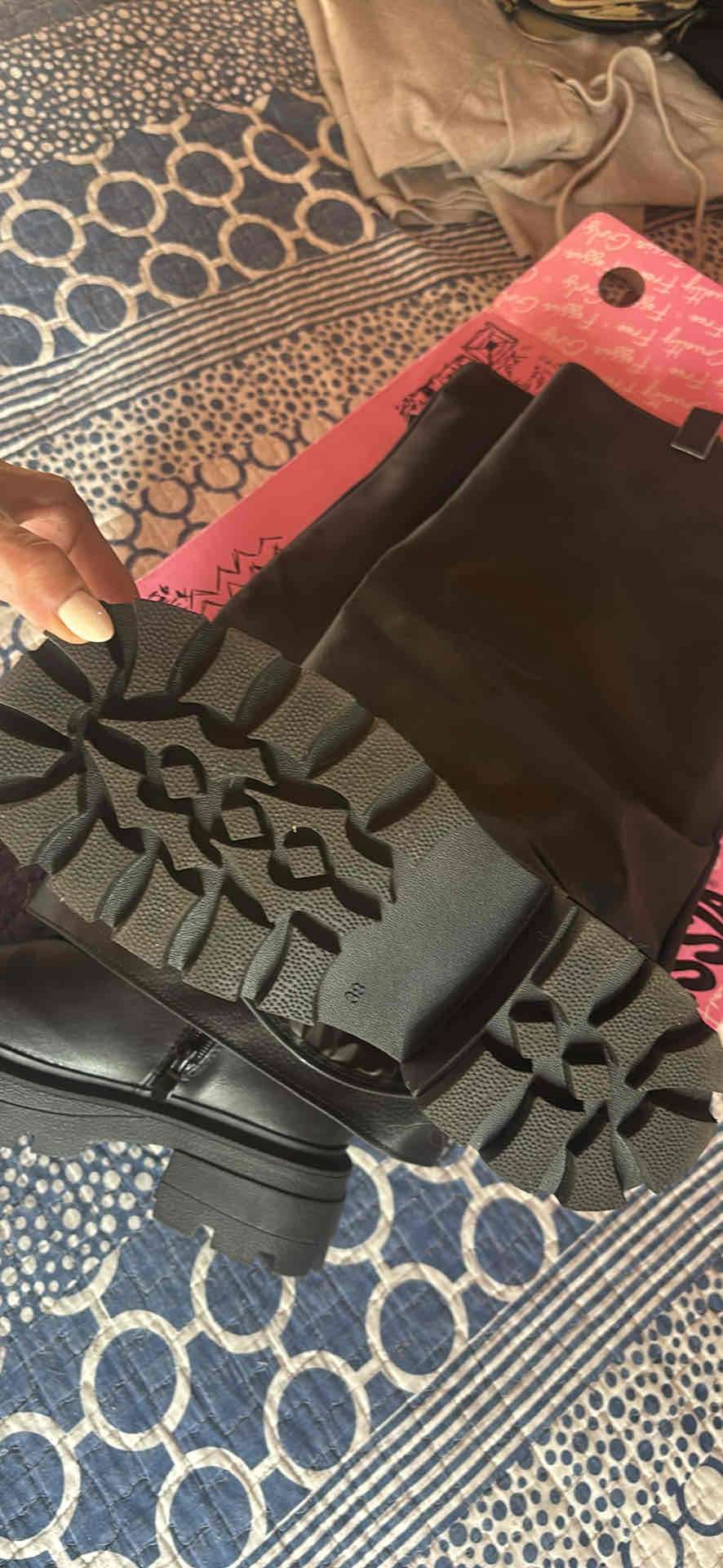 Botas de cuero negro - miniatura 4