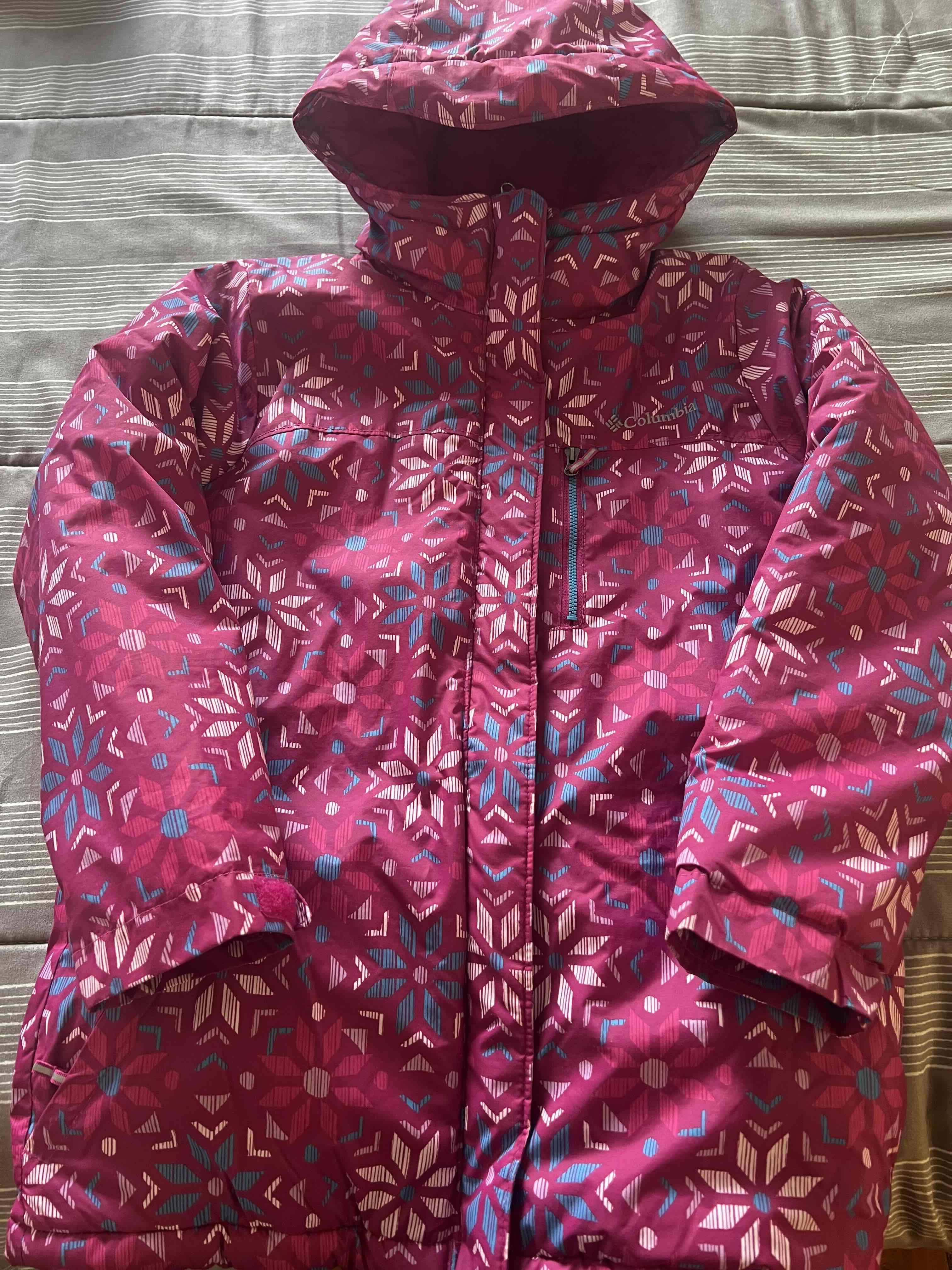 Parka Columbia estampado rosa