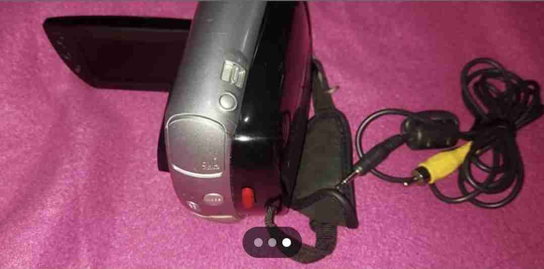 Cámara de video digital compacta