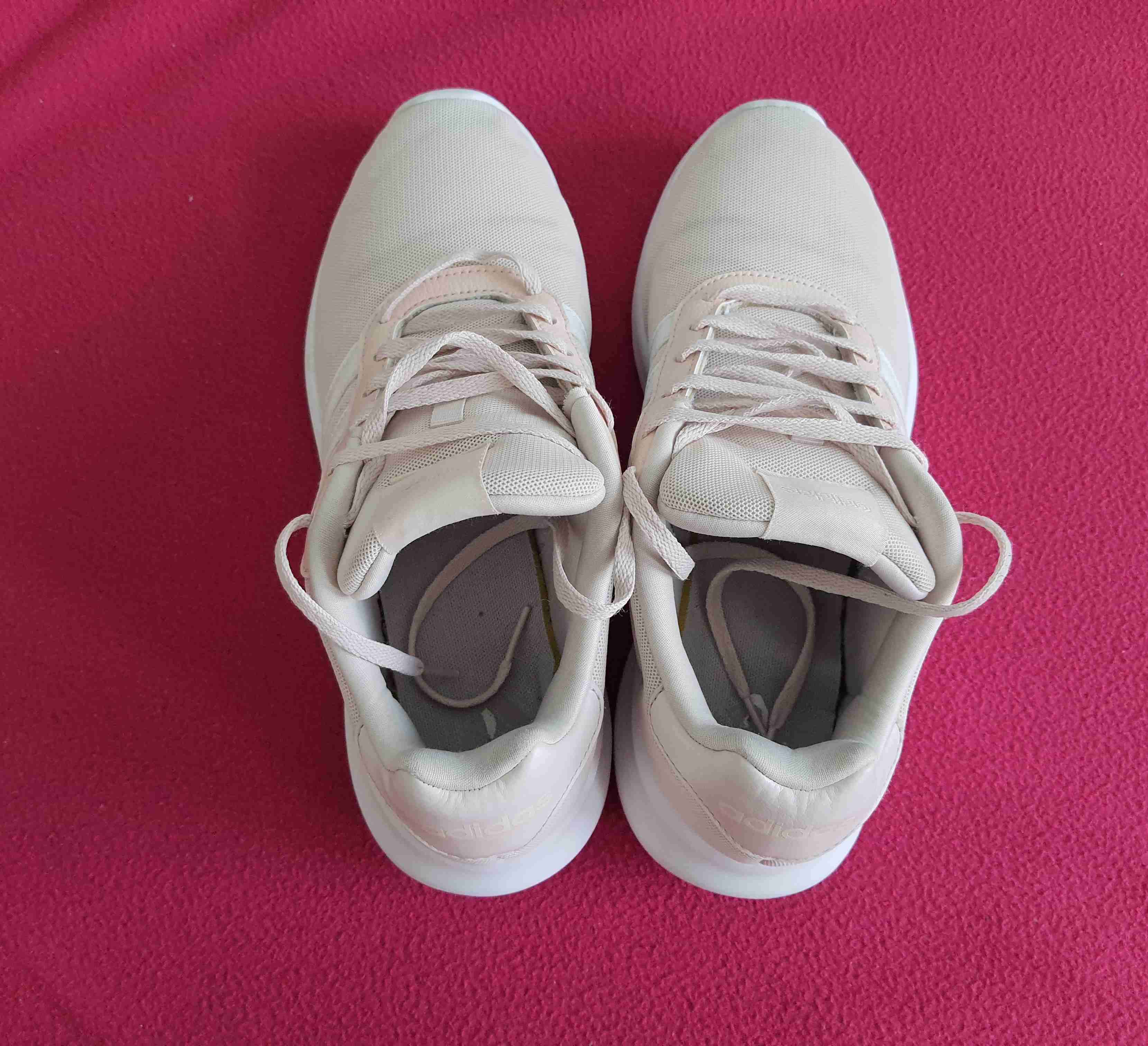 Zapatillas Adidas beige clásicas - miniatura 2