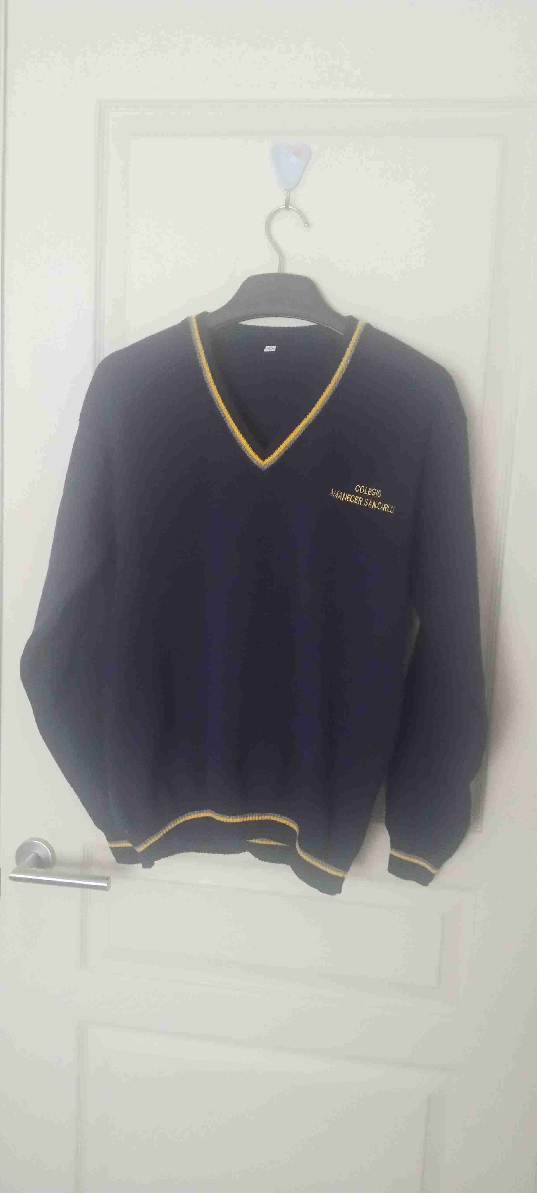 Suéter escolar azul marino amanecer San Carlos