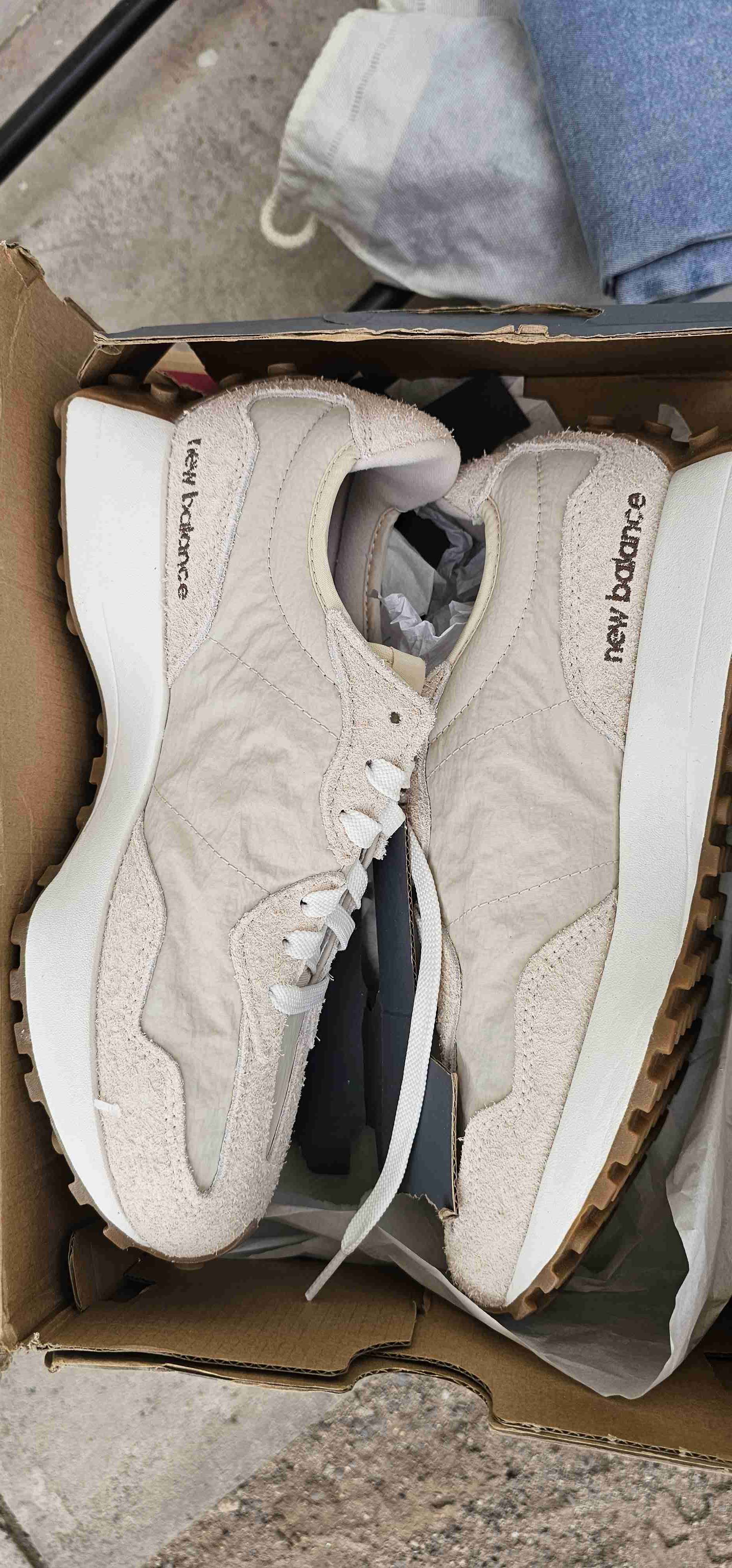 Zapatillas New Balance 327 beige - miniatura 3