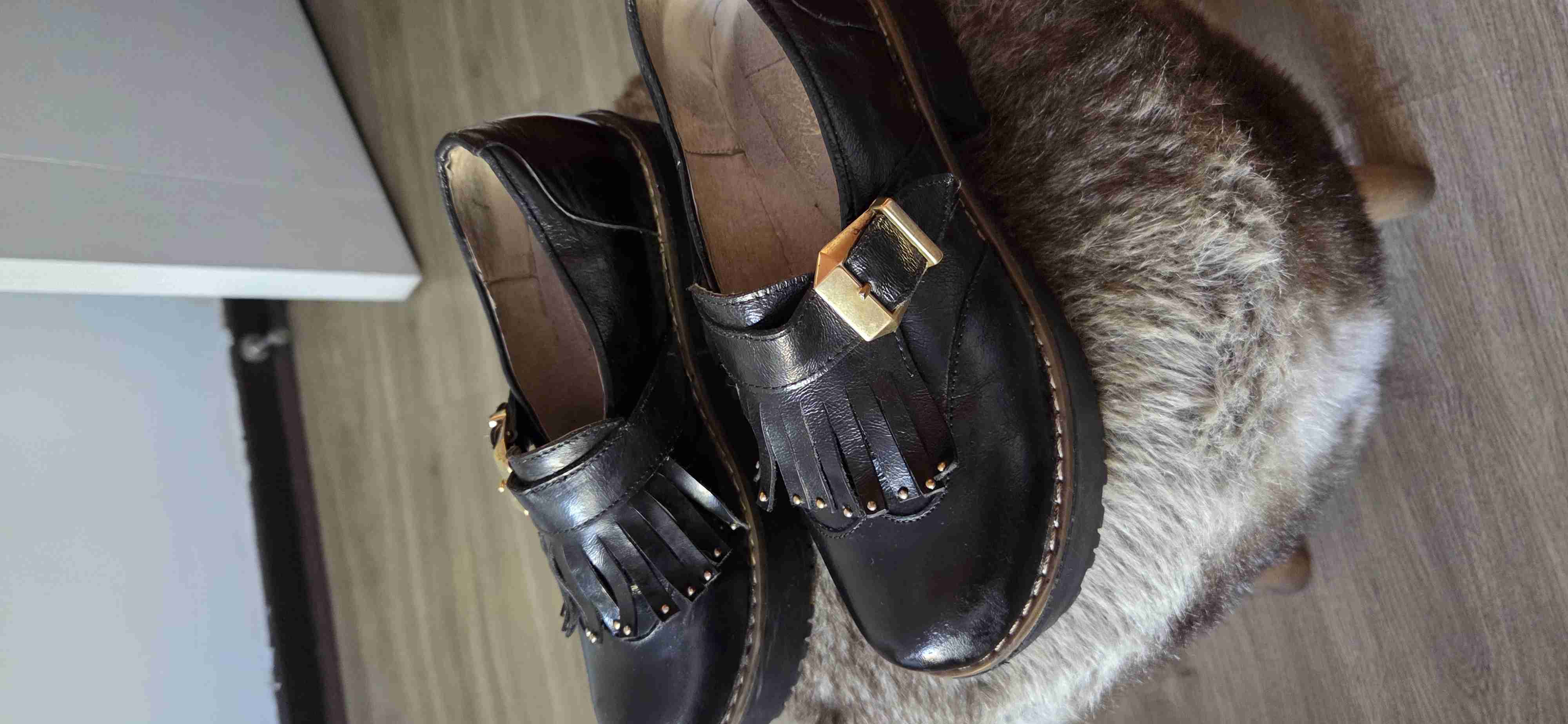 Zapatos mocasines de cuero negro - miniatura 5