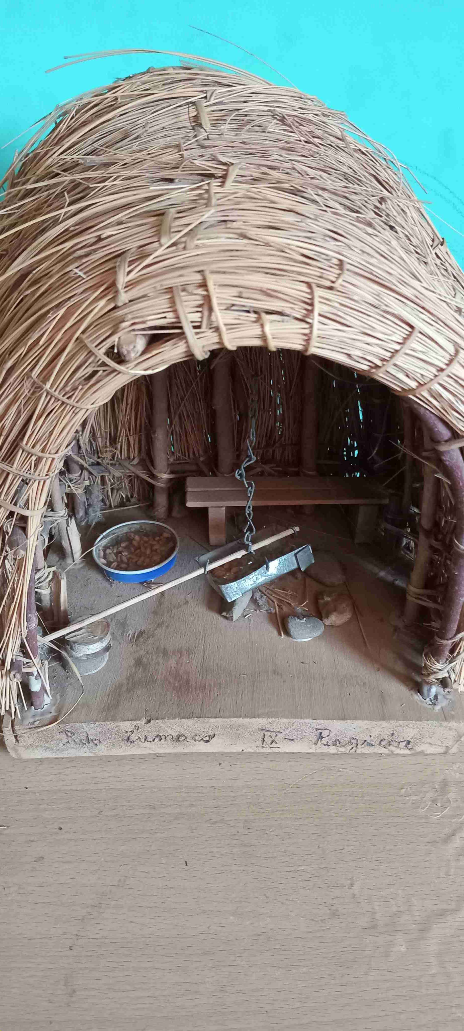 Ruca con callana para tostar trigo a escala