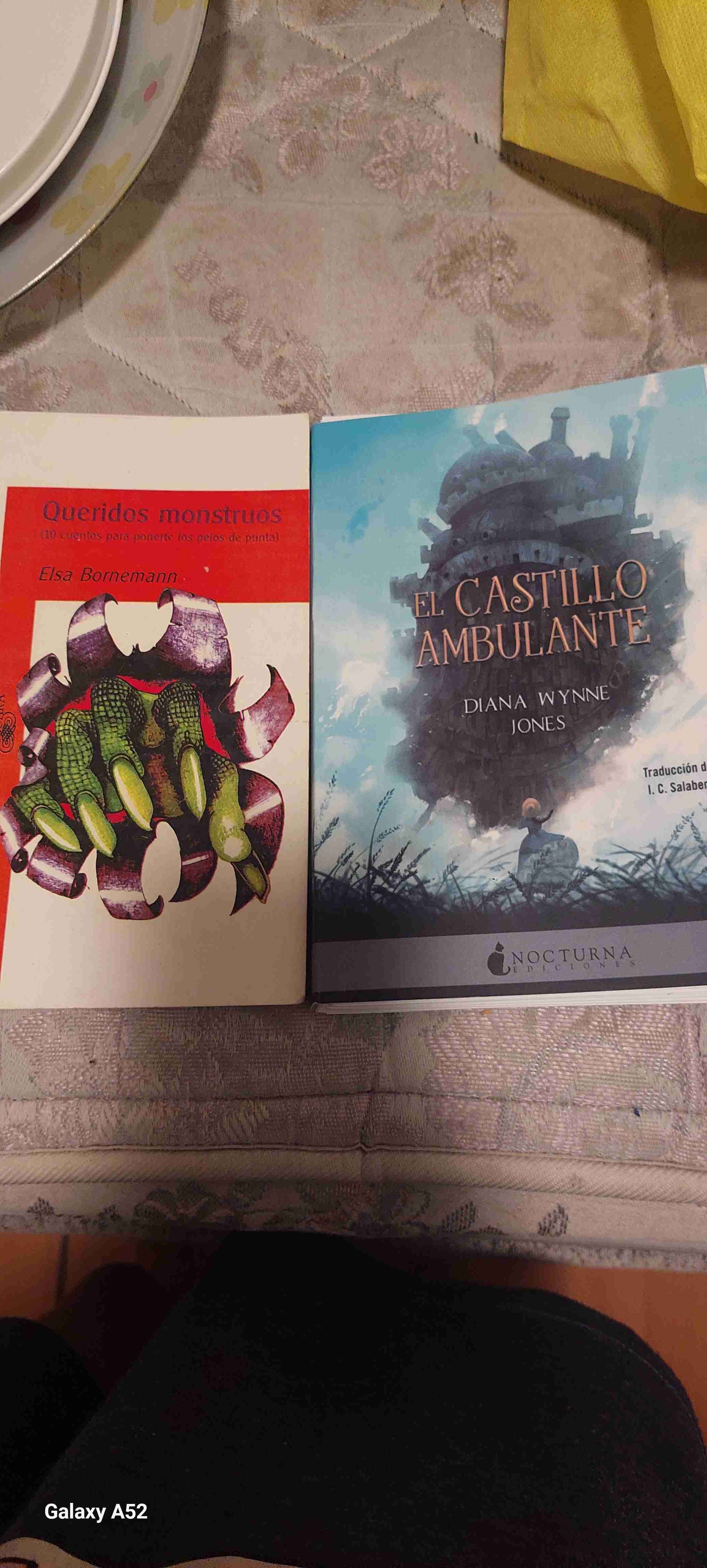Libros Queridos Monstruos y El Castillo Ambulante