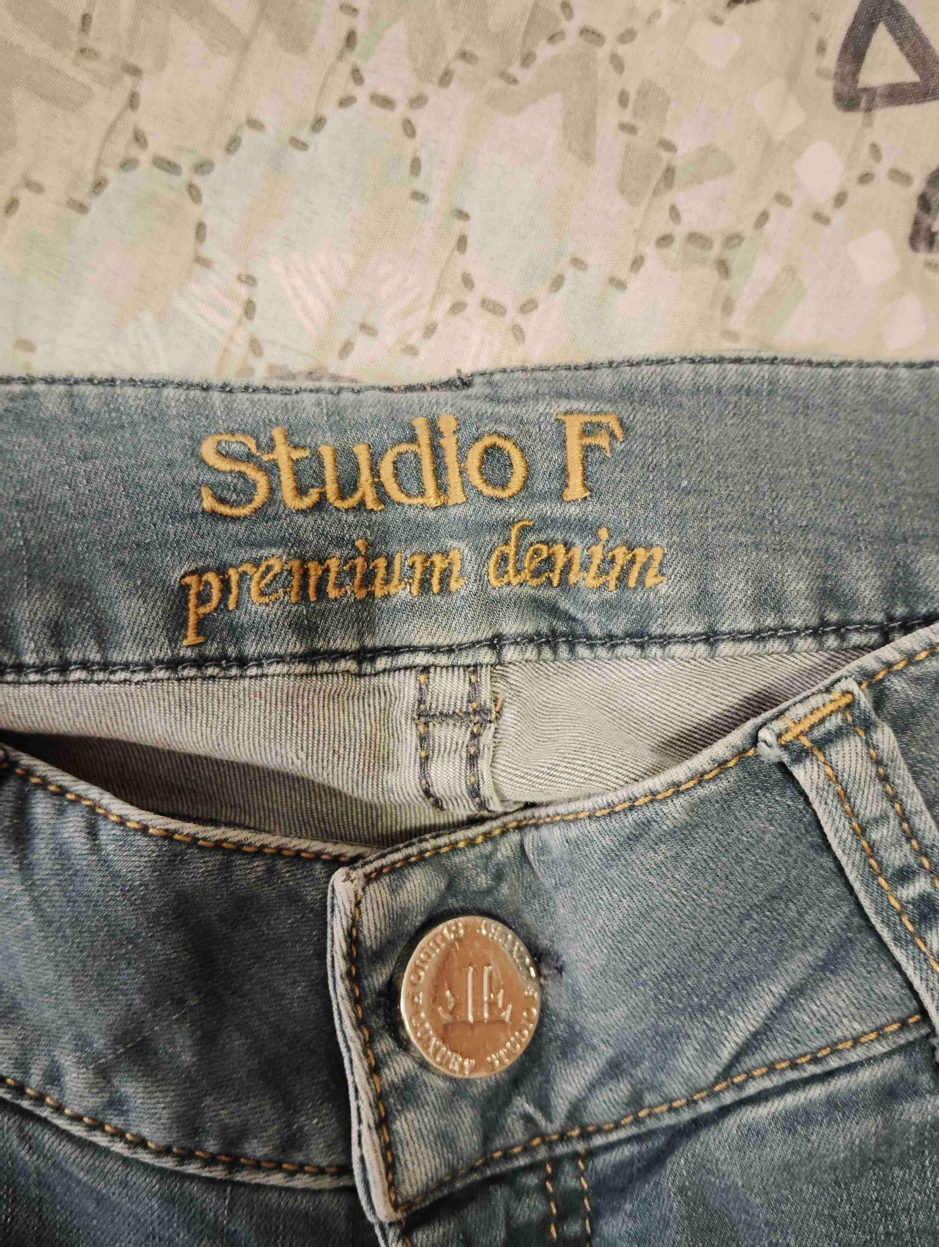 Jeans acampanados - miniatura 3