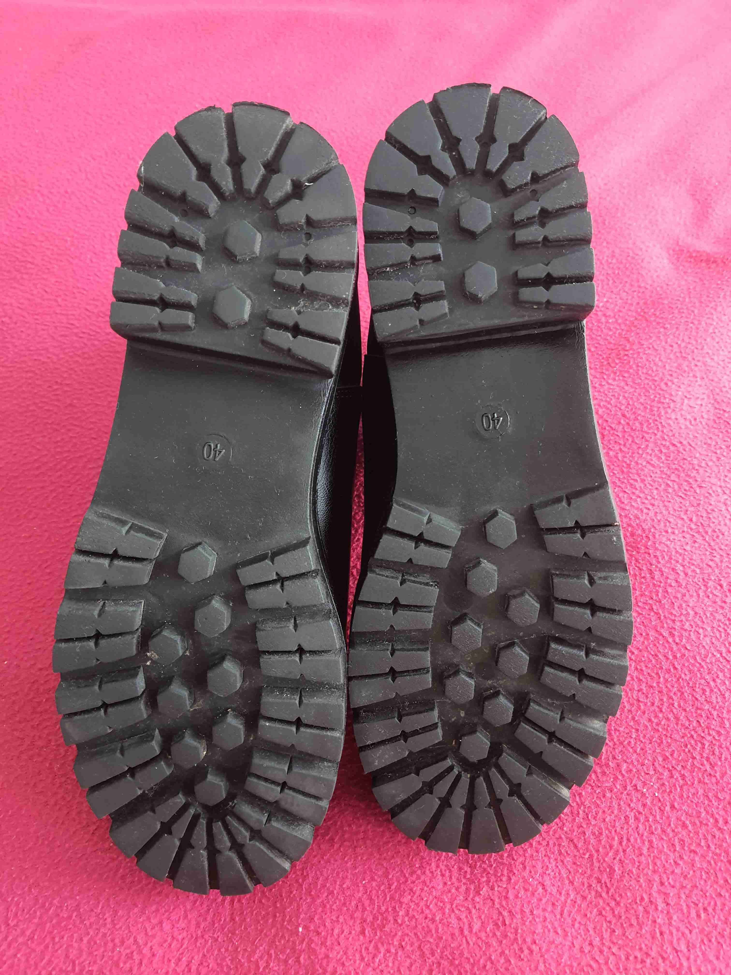 Botines negros de cuero - miniatura 4