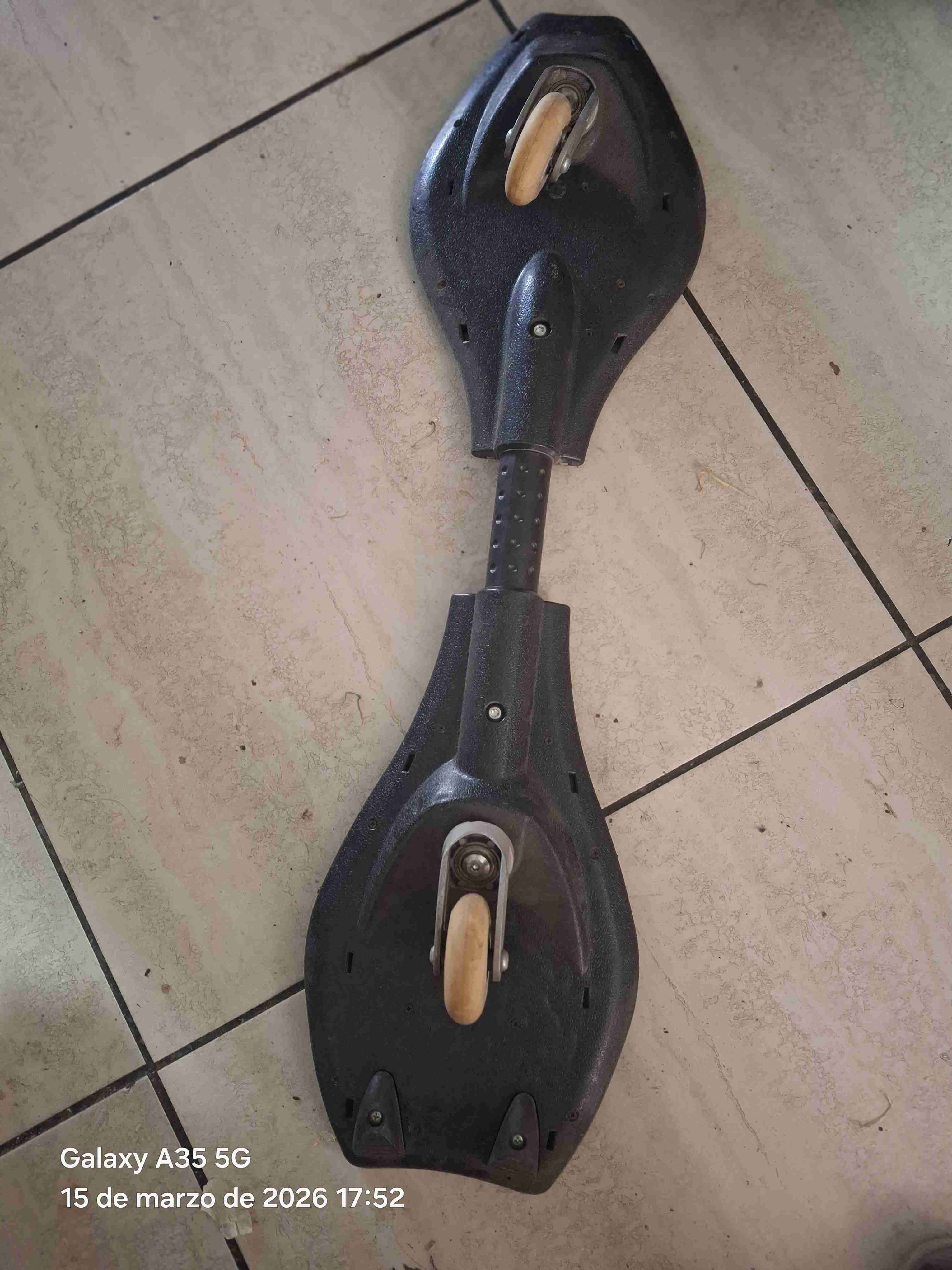 Patineta tipo waveboard azul - miniatura 3