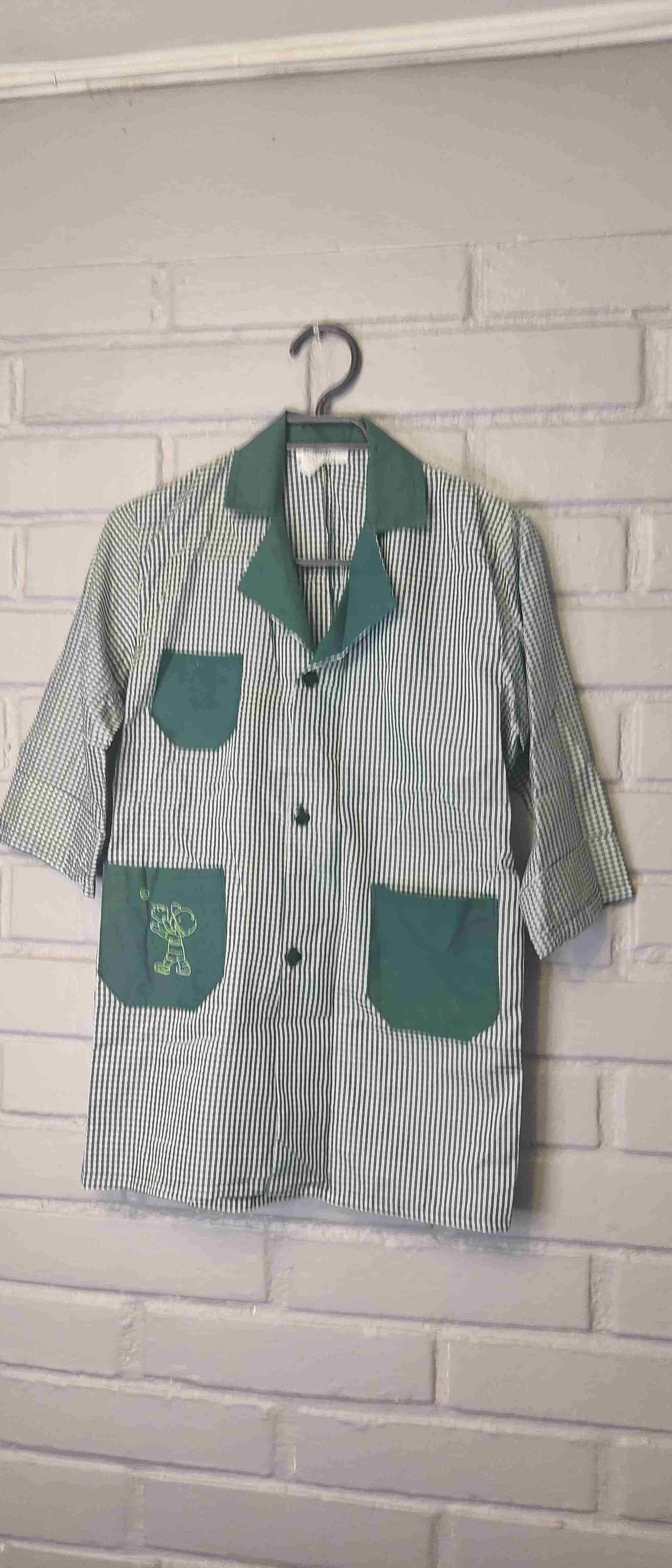 Delantal escolar a cuadros verde talla 6-8 - miniatura 2