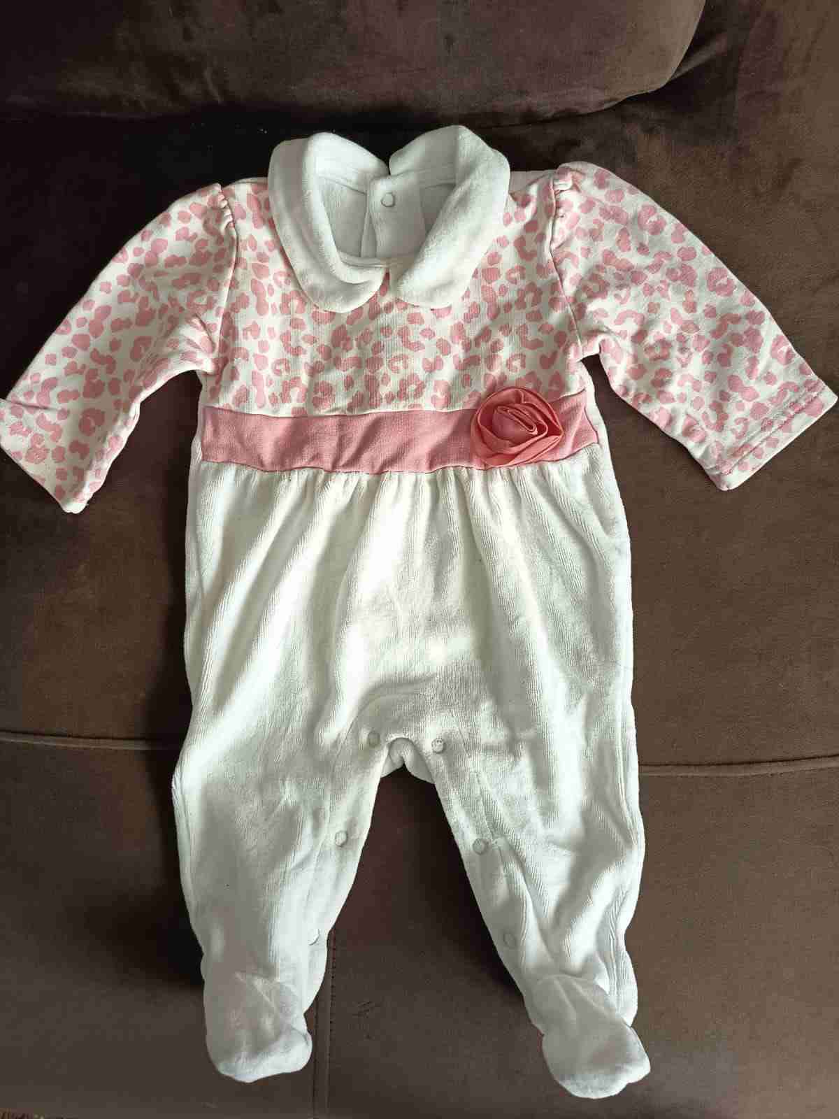 Lote ropita de bebé de 0 a 6 meses - miniatura 5