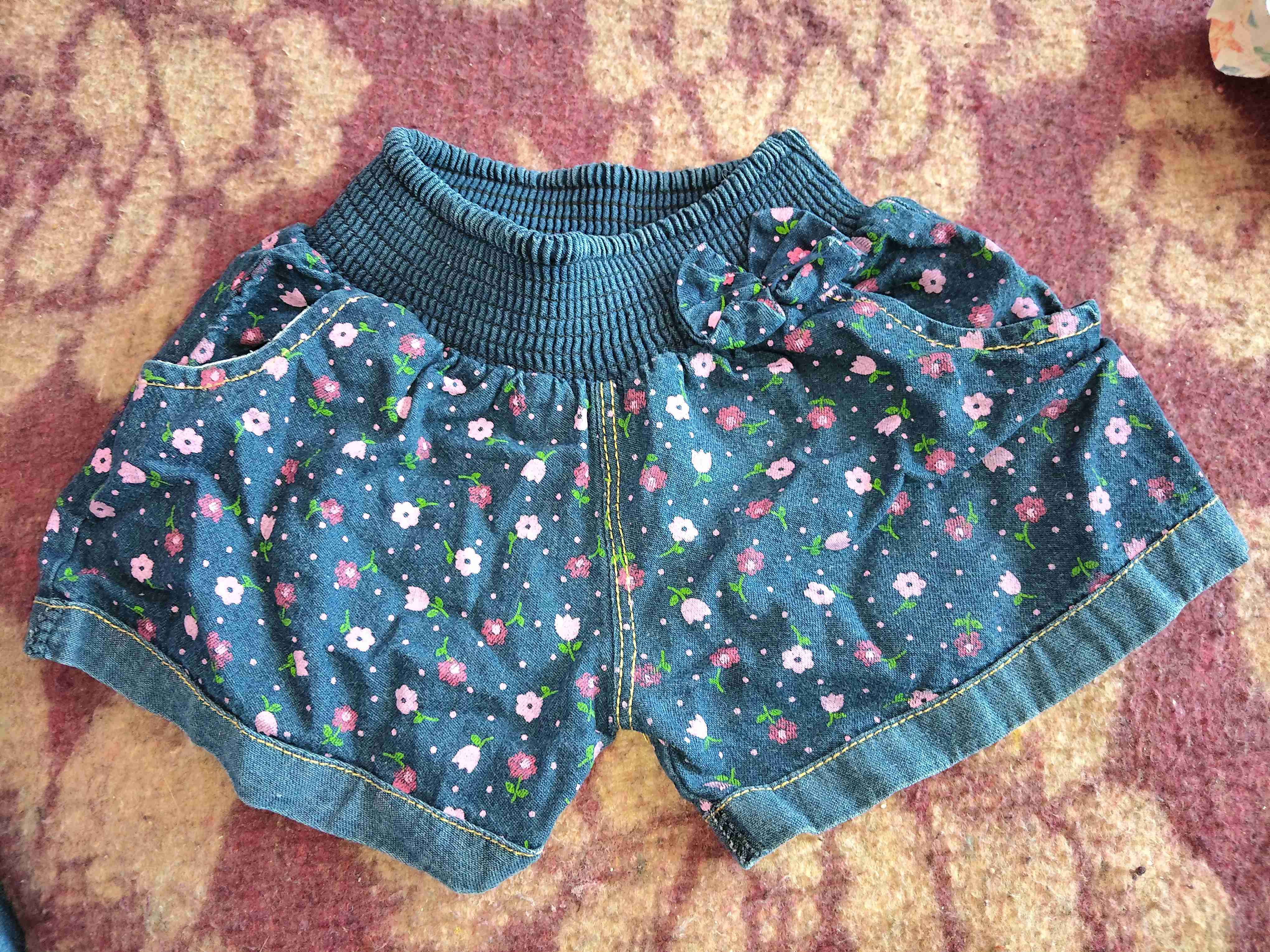 Shorts floreados para niñas - miniatura 3