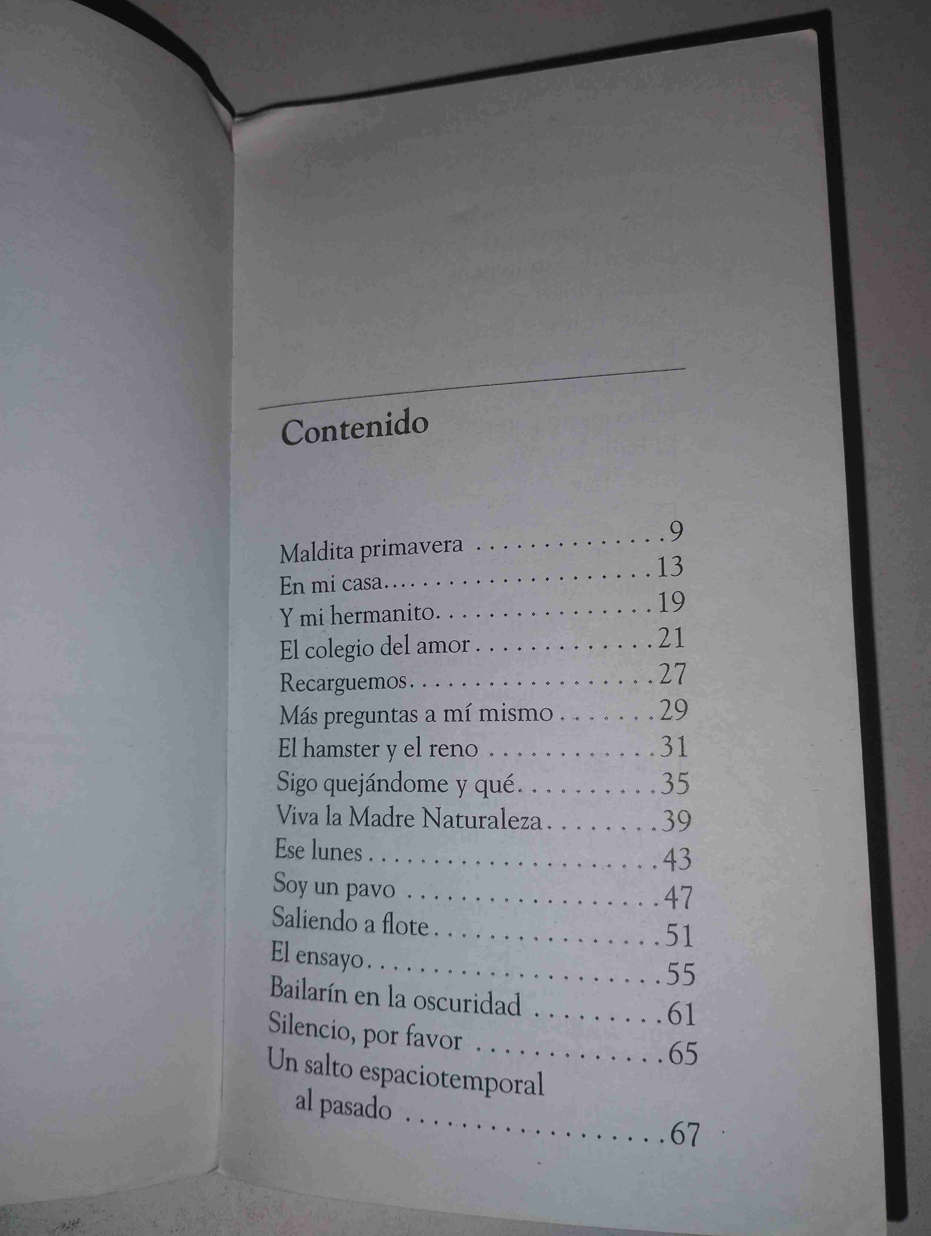 Libro "Julito Cabello y los zombis enamorados" - miniatura 4
