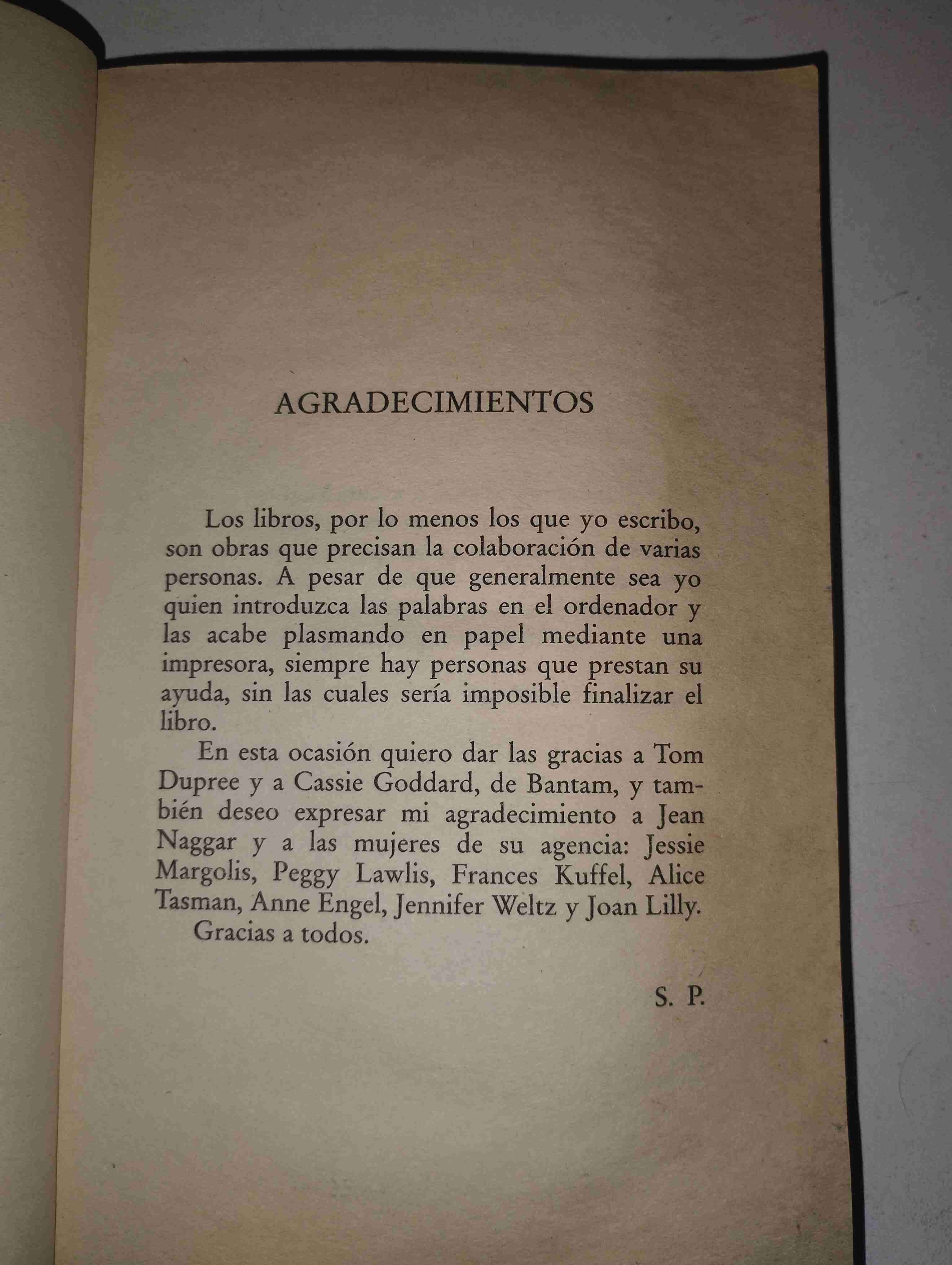 Libro Hombres de Negro - miniatura 4