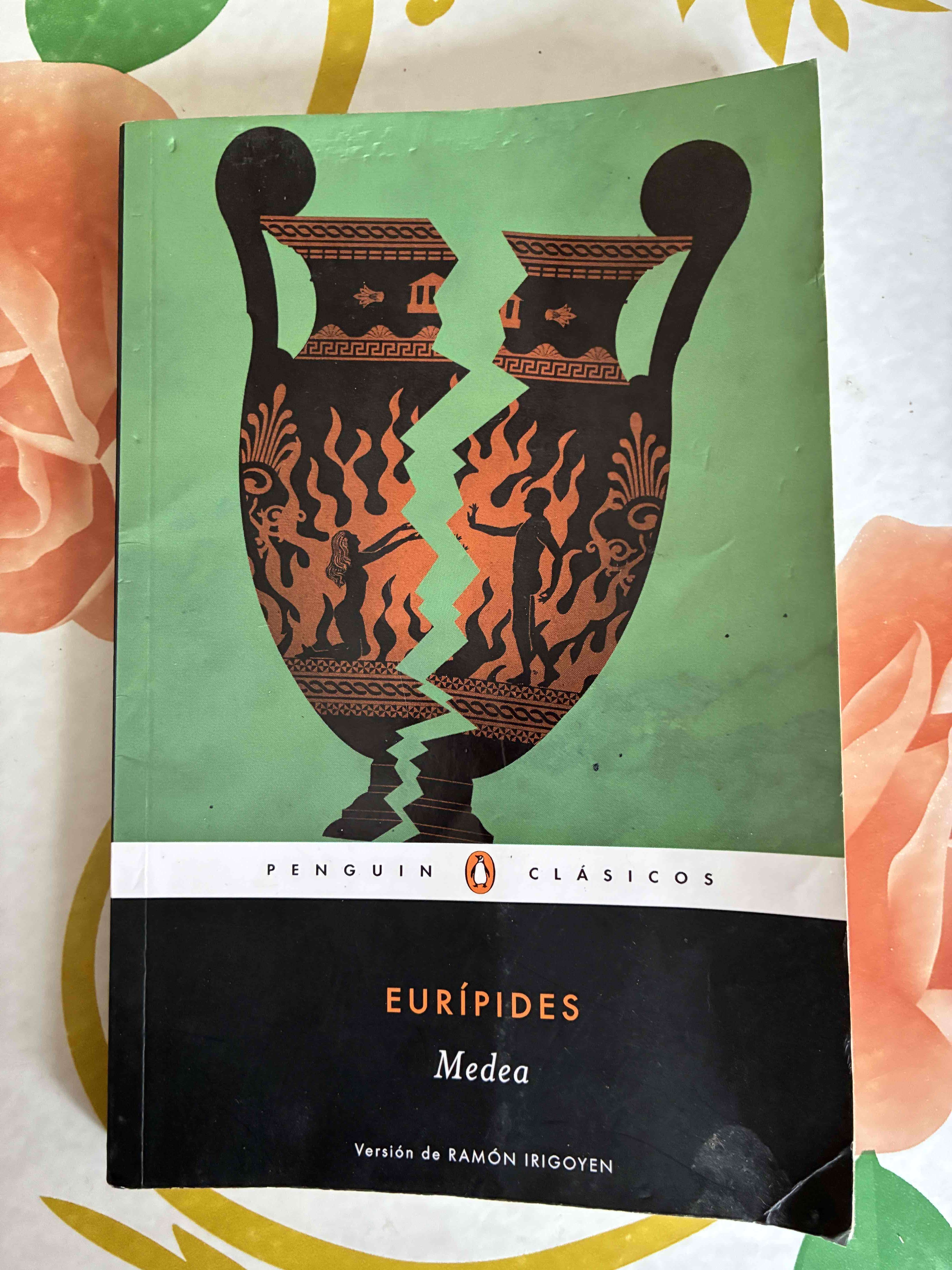Libro Medea de Eurípides