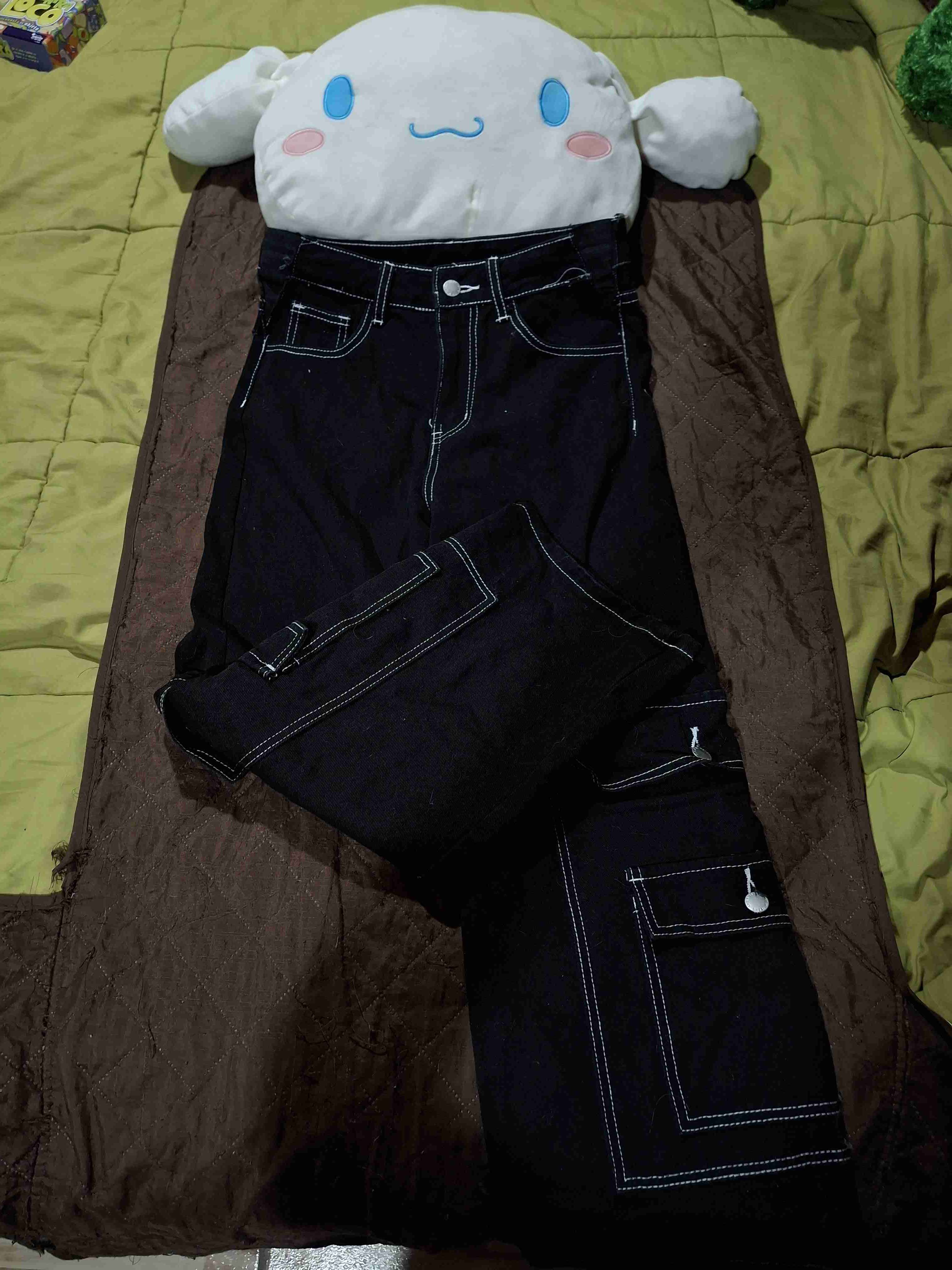 Pantalones cargo negros - miniatura 2