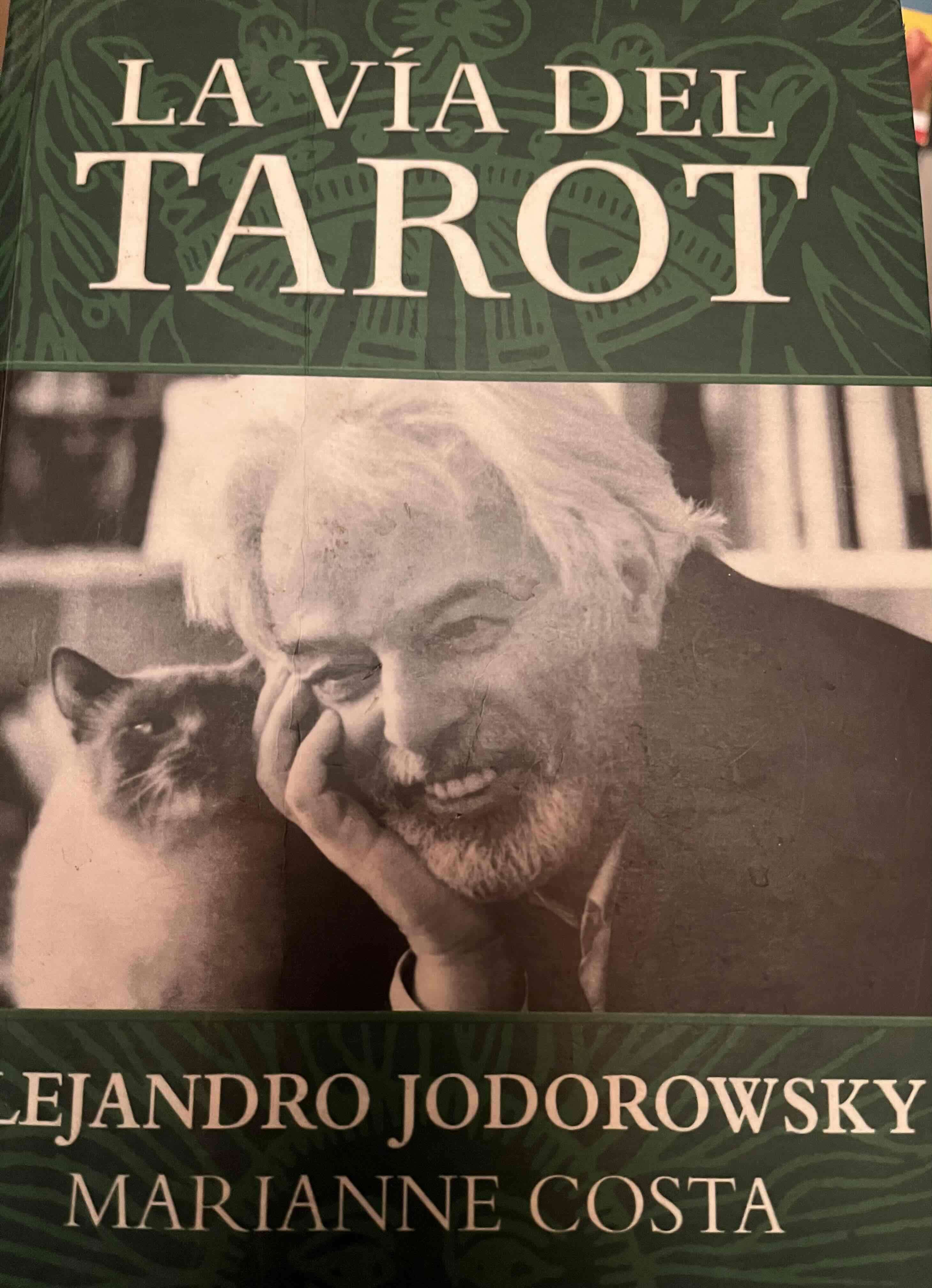 Libro 'La Vía del Tarot'