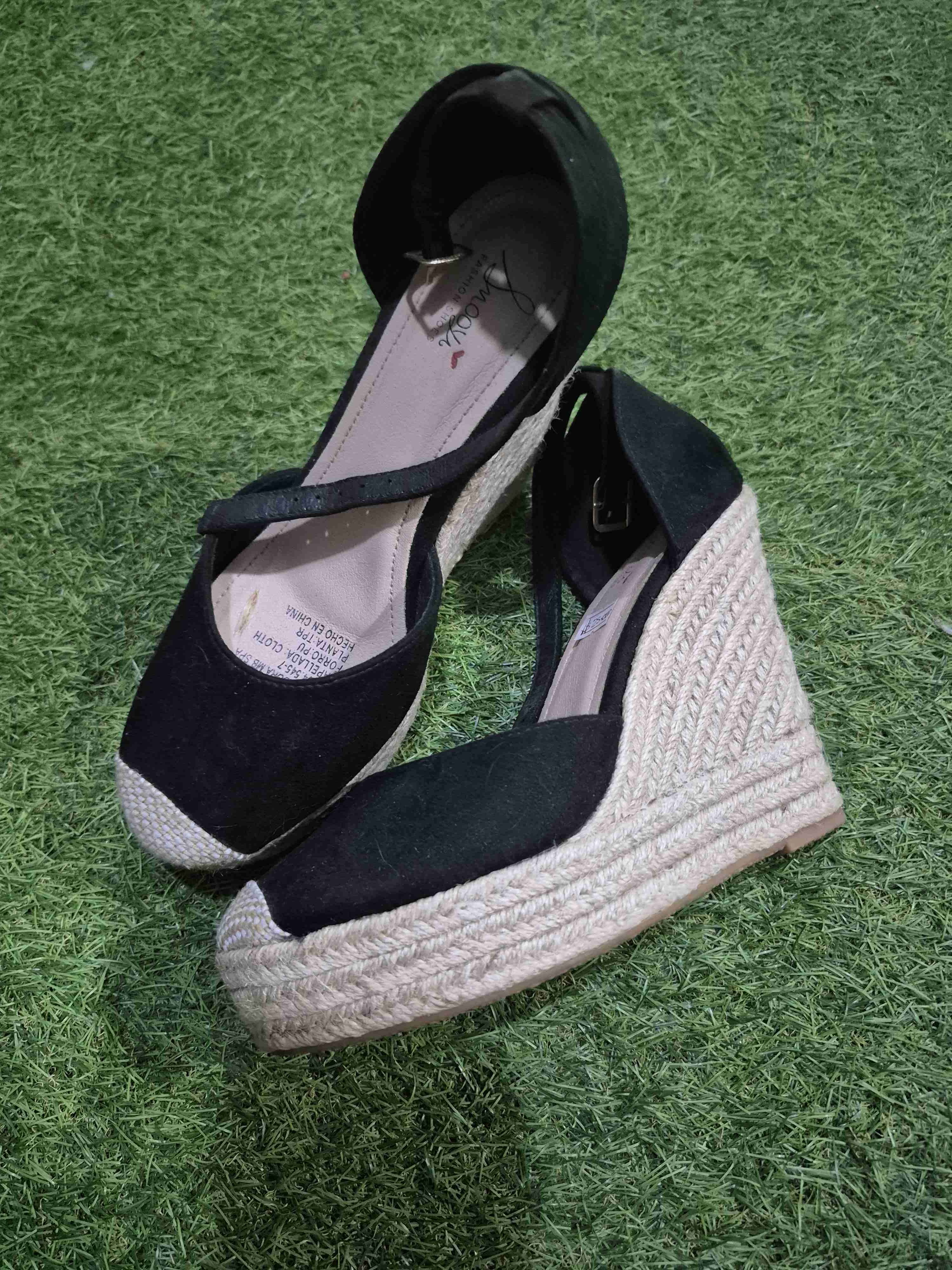 Zapatos negros con plataforma - miniatura 2