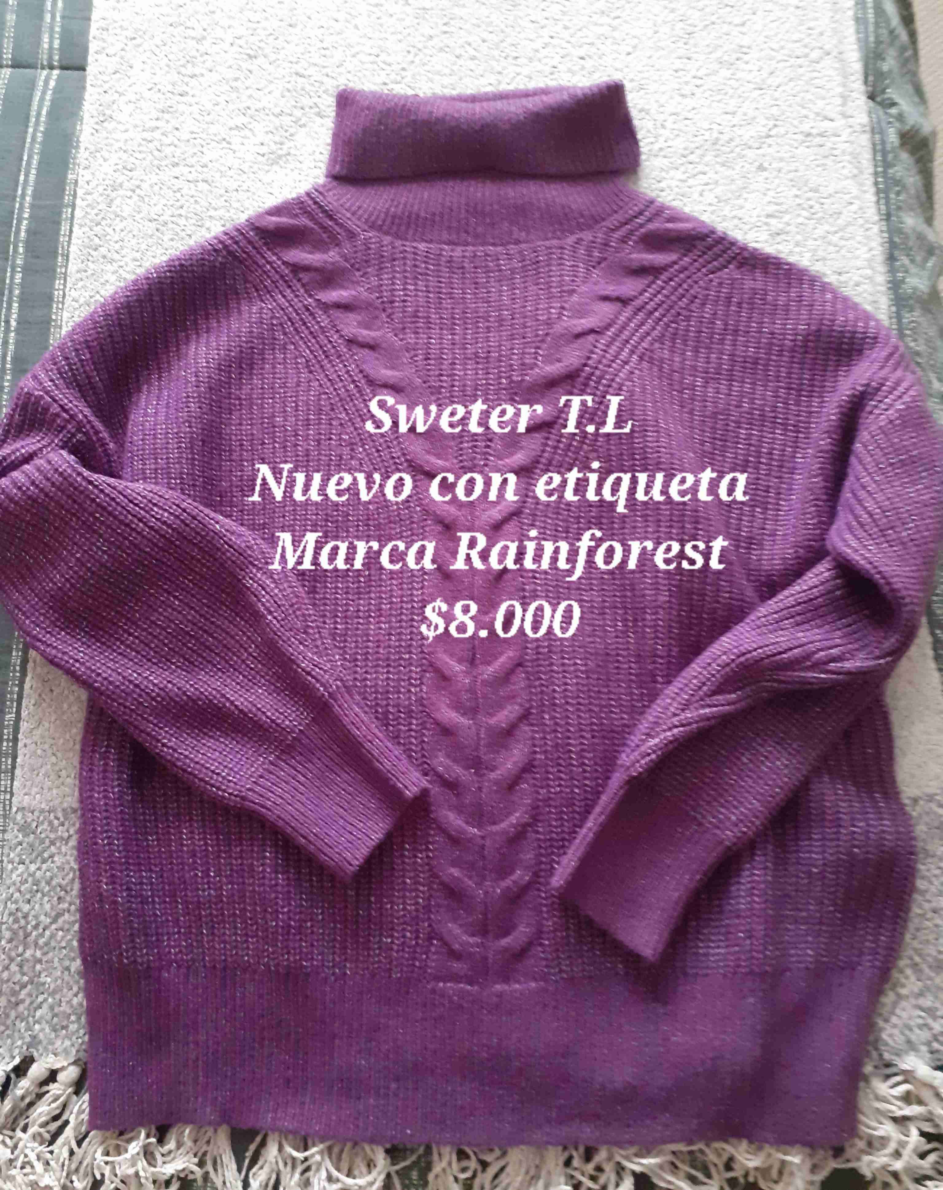 Suéter morado marca Rainforest