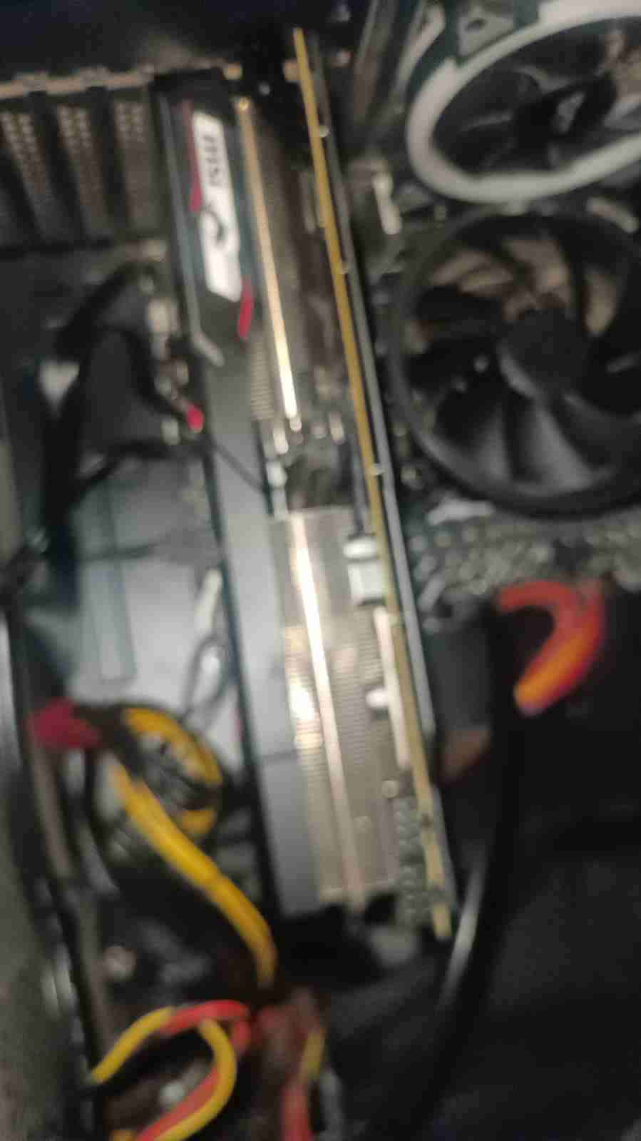 Tarjeta gráfica MSI Gaming - miniatura 3