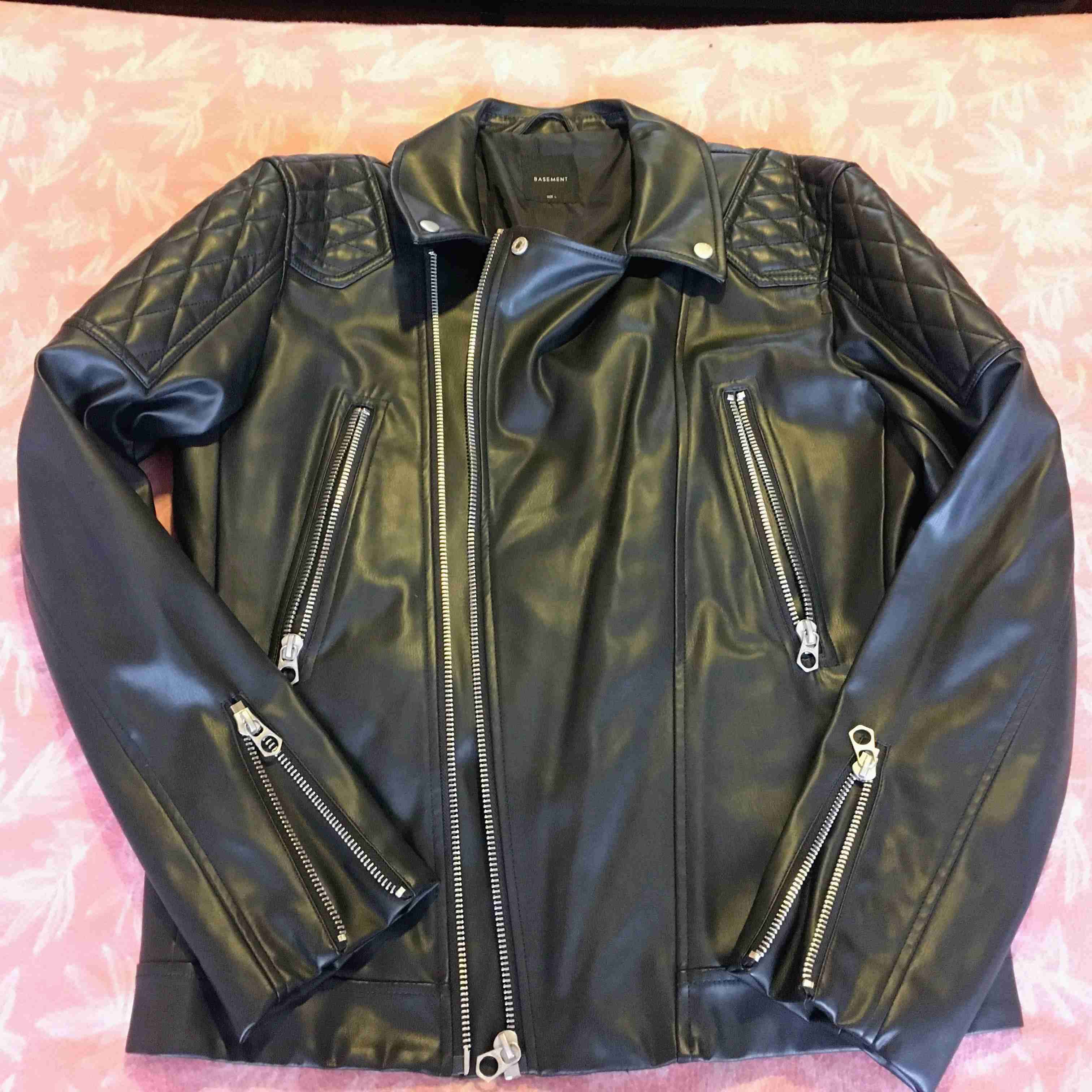 Chaqueta de cuero negra con cierre hombre - miniatura 2