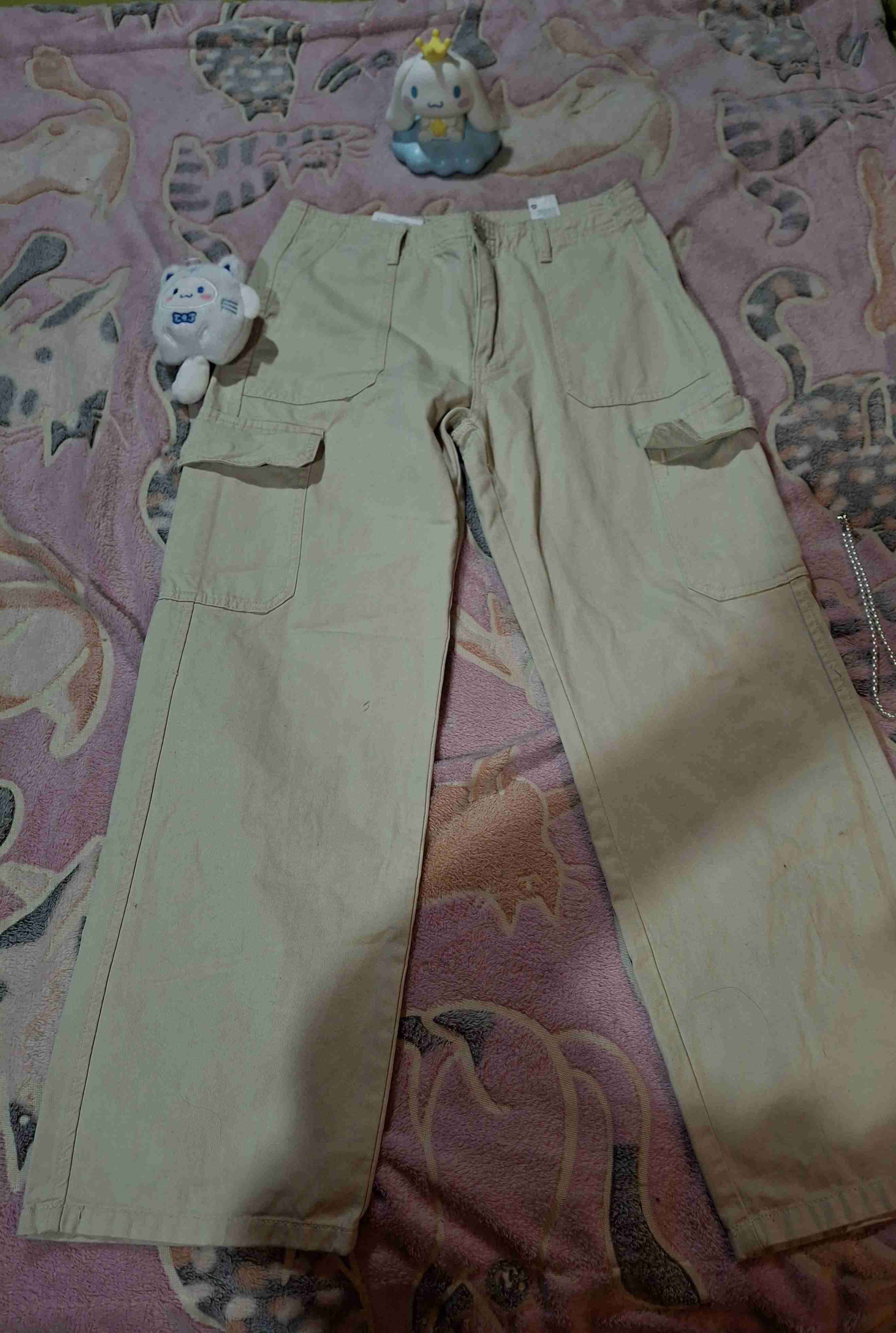 Pantalón cargo beige - miniatura 2