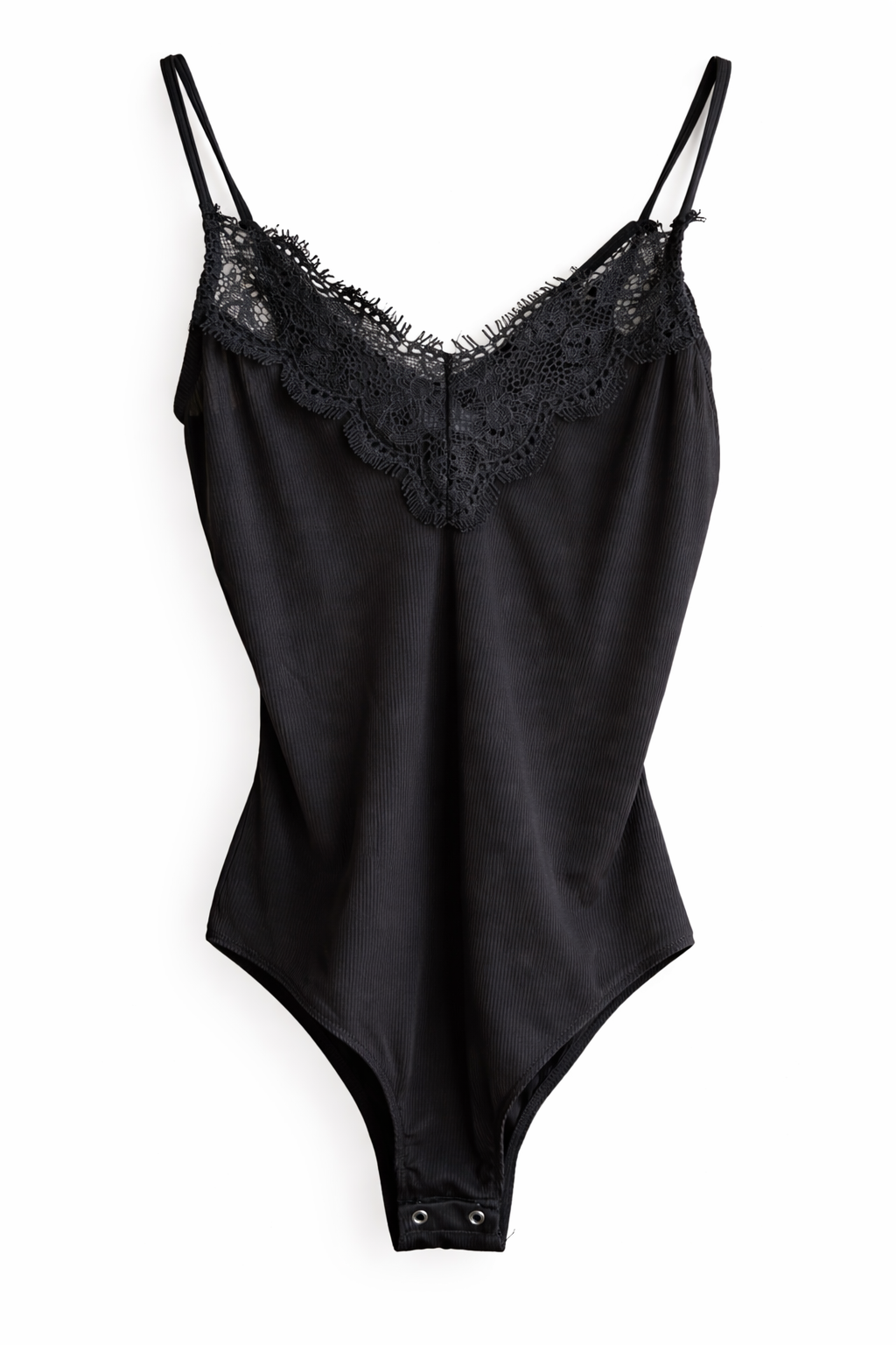Body negro con encaje