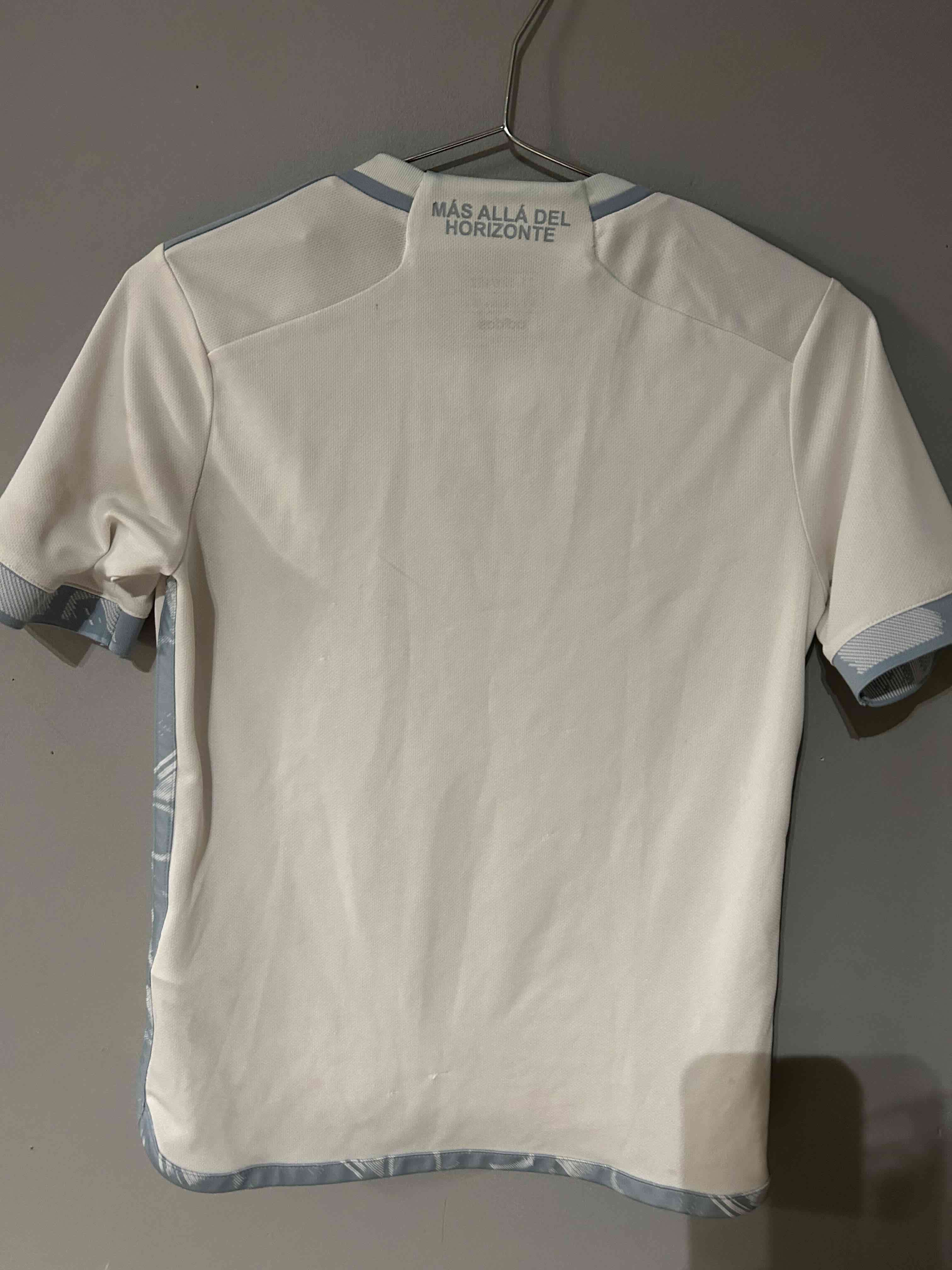 Camiseta  Universidad de  Chile - miniatura 3